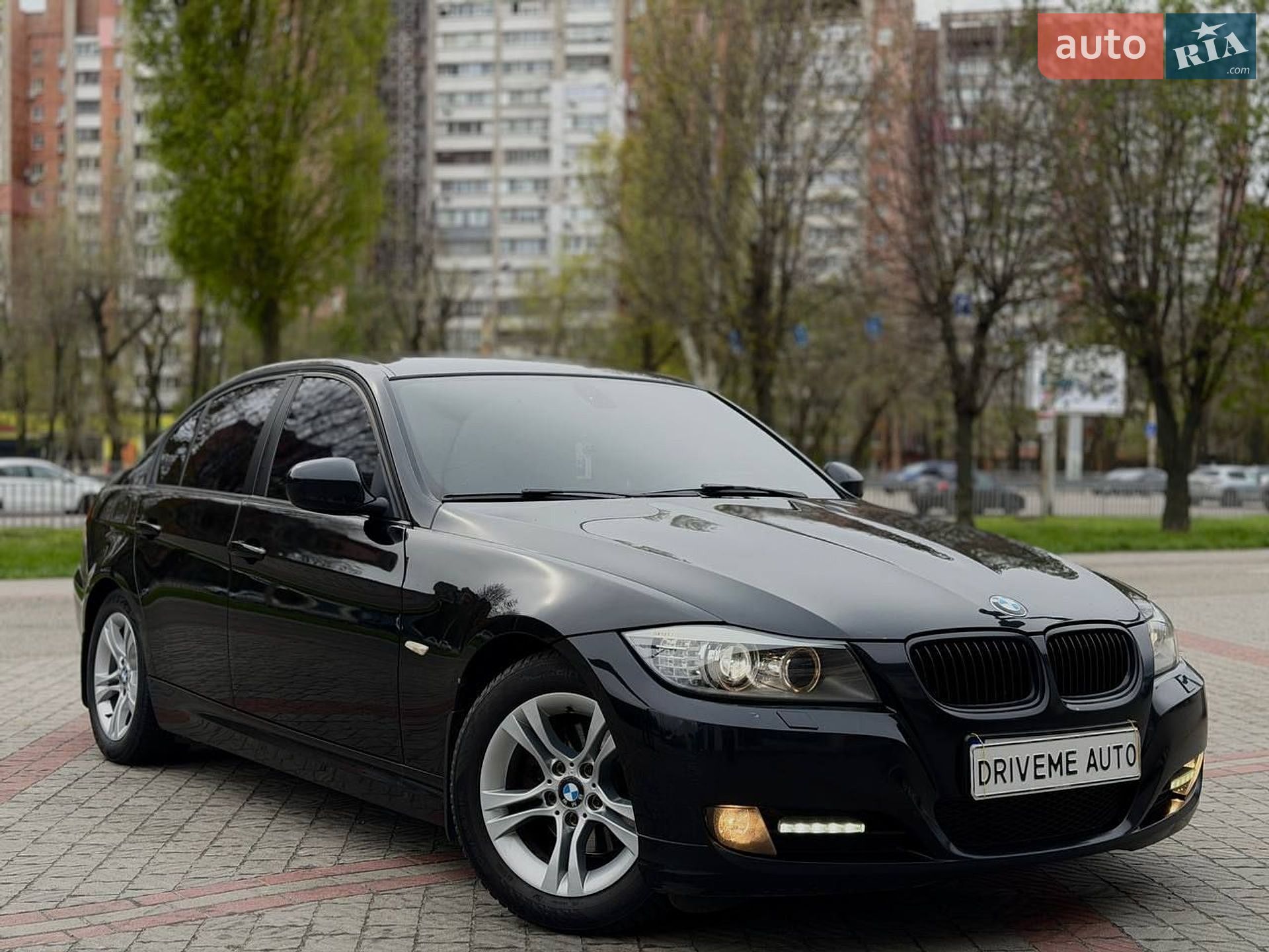BMW 3 Series 2011 VIN WBAPG51060F059246 фото оголошення 4 з 31