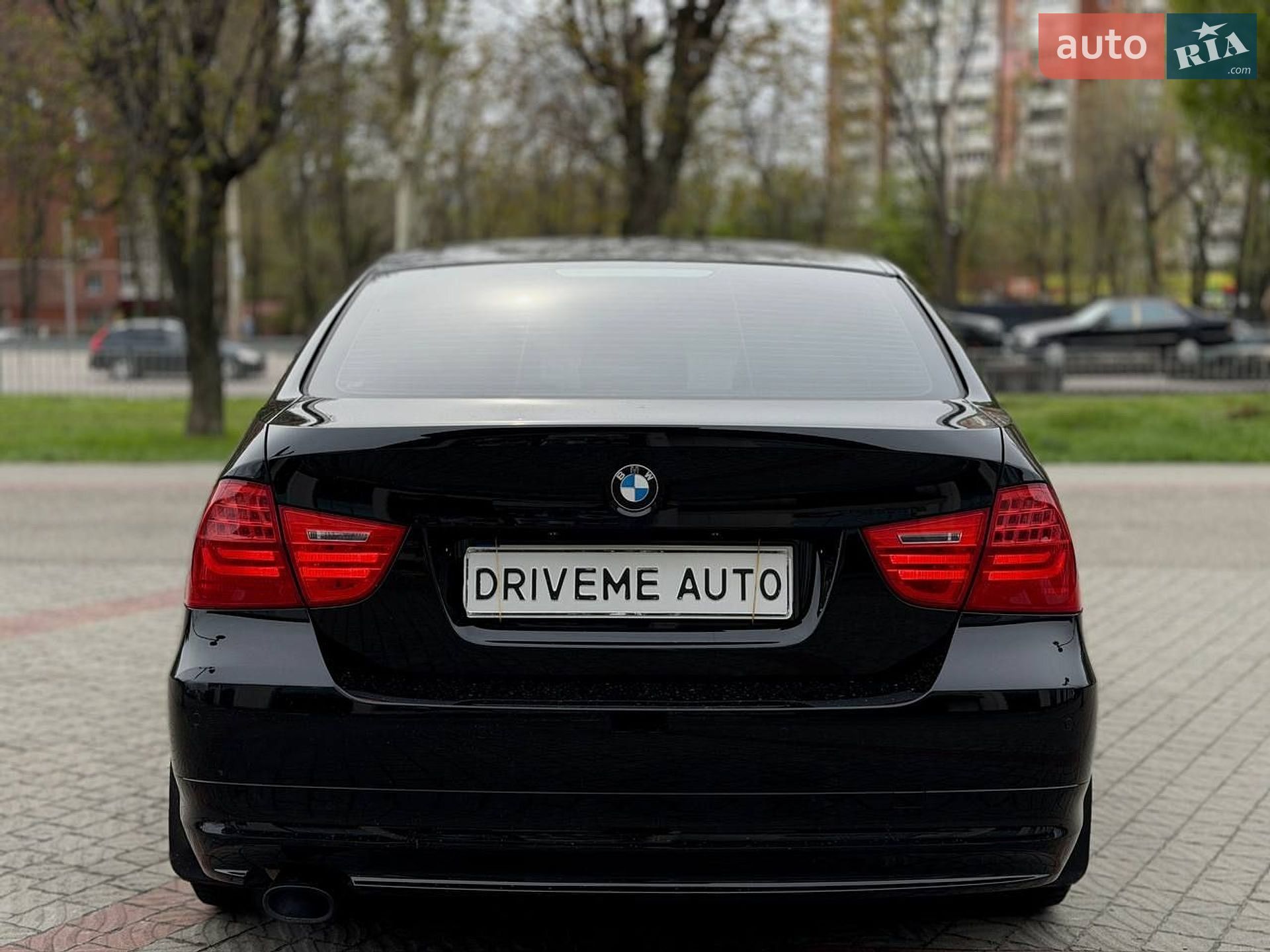 BMW 3 Series 2011 VIN WBAPG51060F059246 фото оголошення 7 з 31