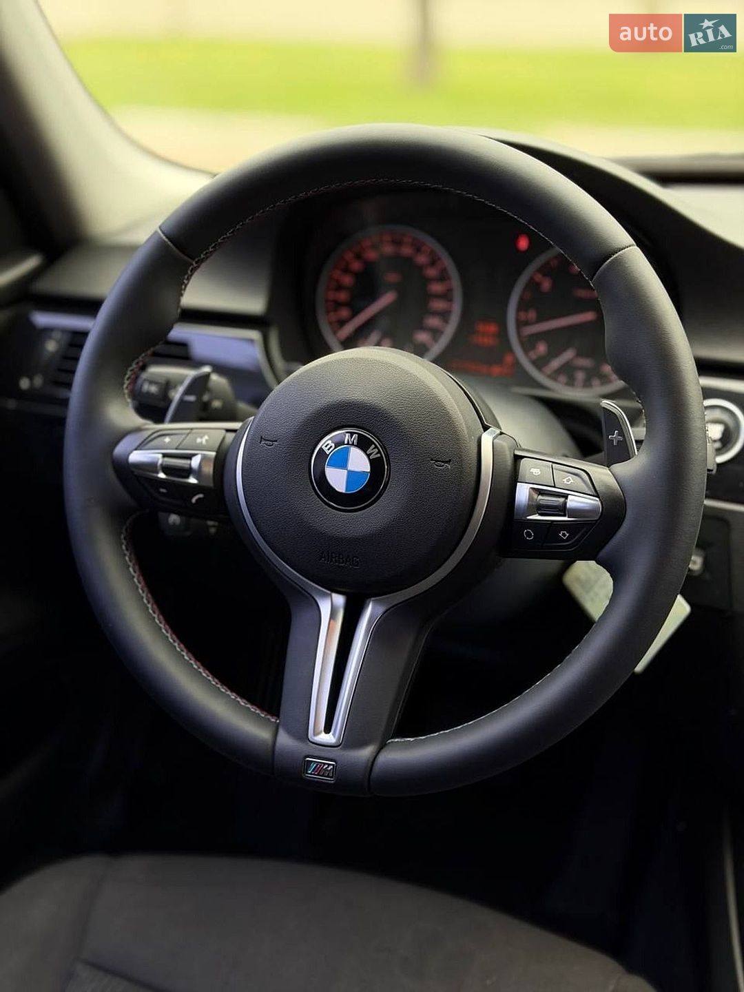 BMW 3 Series 2011 VIN WBAPG51060F059246 фото оголошення 13 з 31