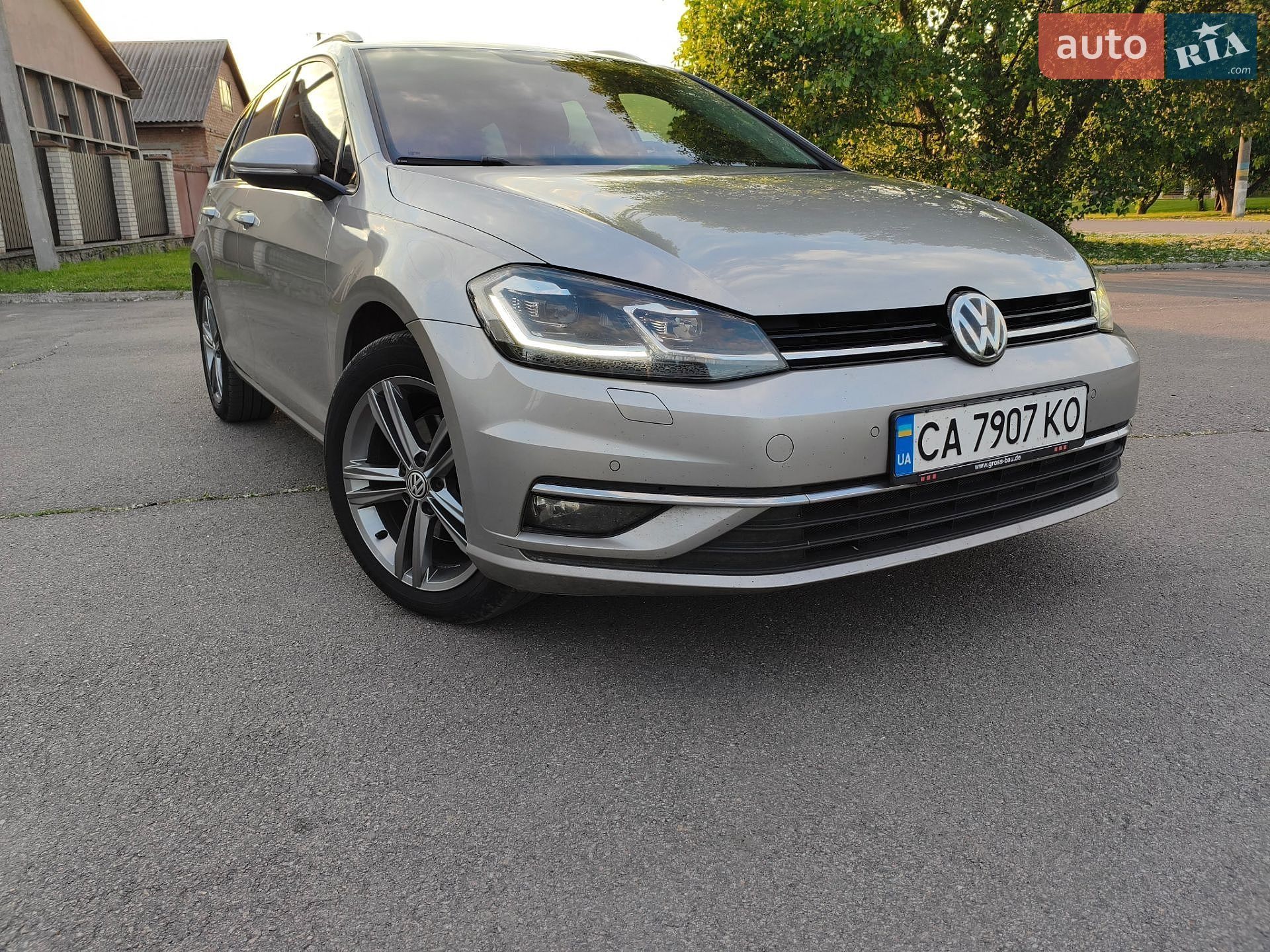 Volkswagen Golf 2017 VIN WVWZZZAUZJP531698 фото оголошення 11 з 21