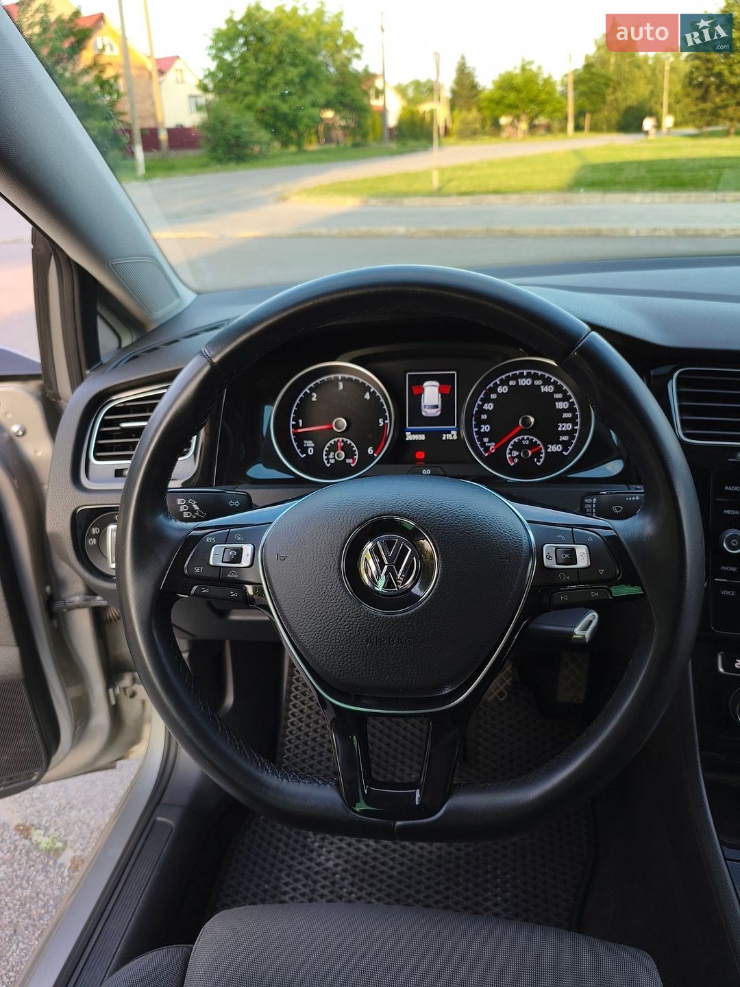 Volkswagen Golf 2017 VIN WVWZZZAUZJP531698 фото оголошення 19 з 21