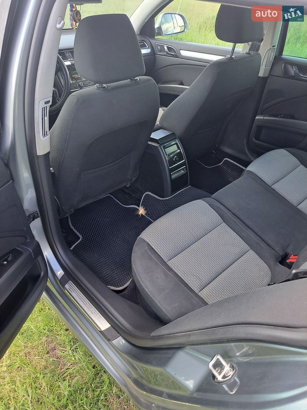 Skoda Superb 2012 VIN TMBJJ73T3C9007136 фото оголошення 2 з 5
