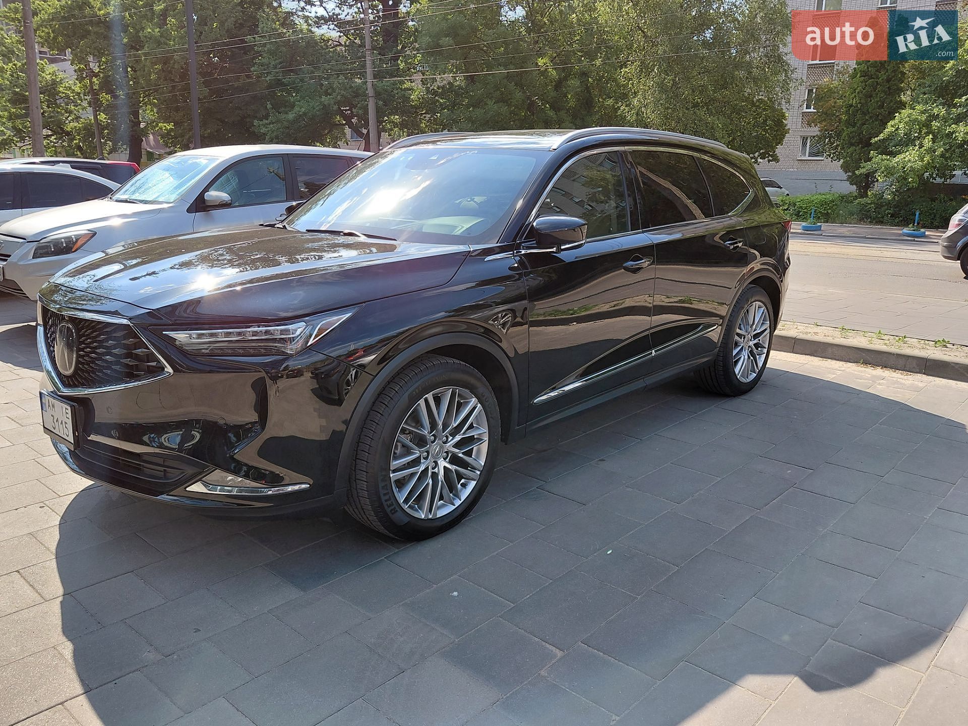 Acura MDX 2023 VIN 5J8YE1H82PL027800 фото оголошення 6 з 19