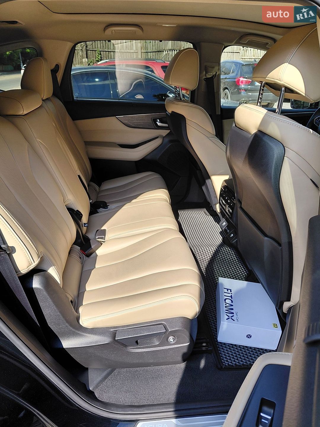 Acura MDX 2023 VIN 5J8YE1H82PL027800 фото оголошення 13 з 19