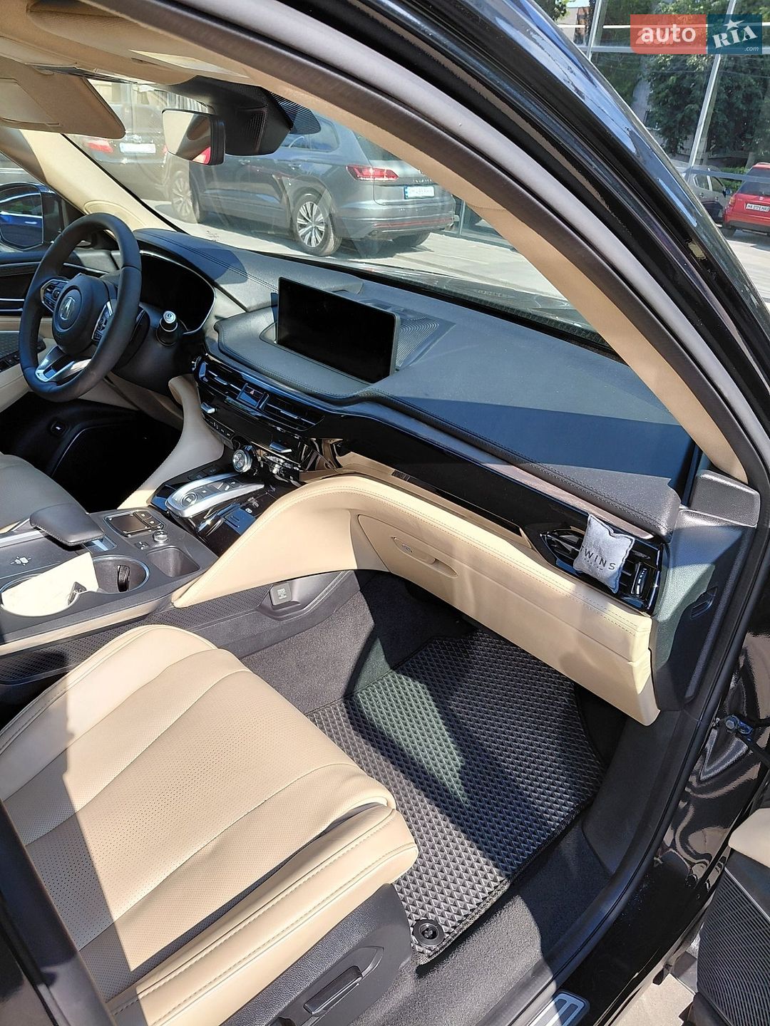 Acura MDX 2023 VIN 5J8YE1H82PL027800 фото оголошення 14 з 19