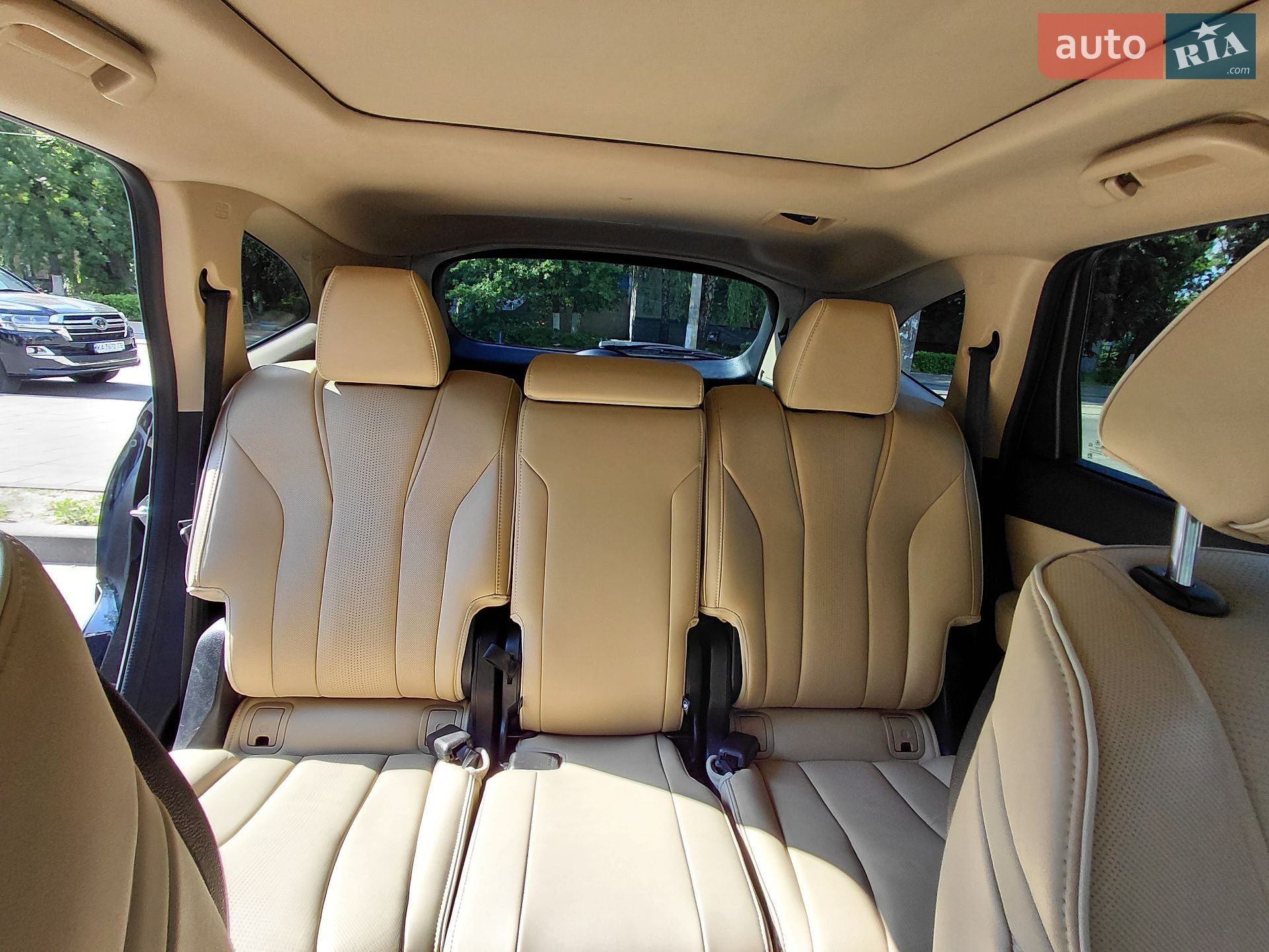 Acura MDX 2023 VIN 5J8YE1H82PL027800 фото оголошення 15 з 19