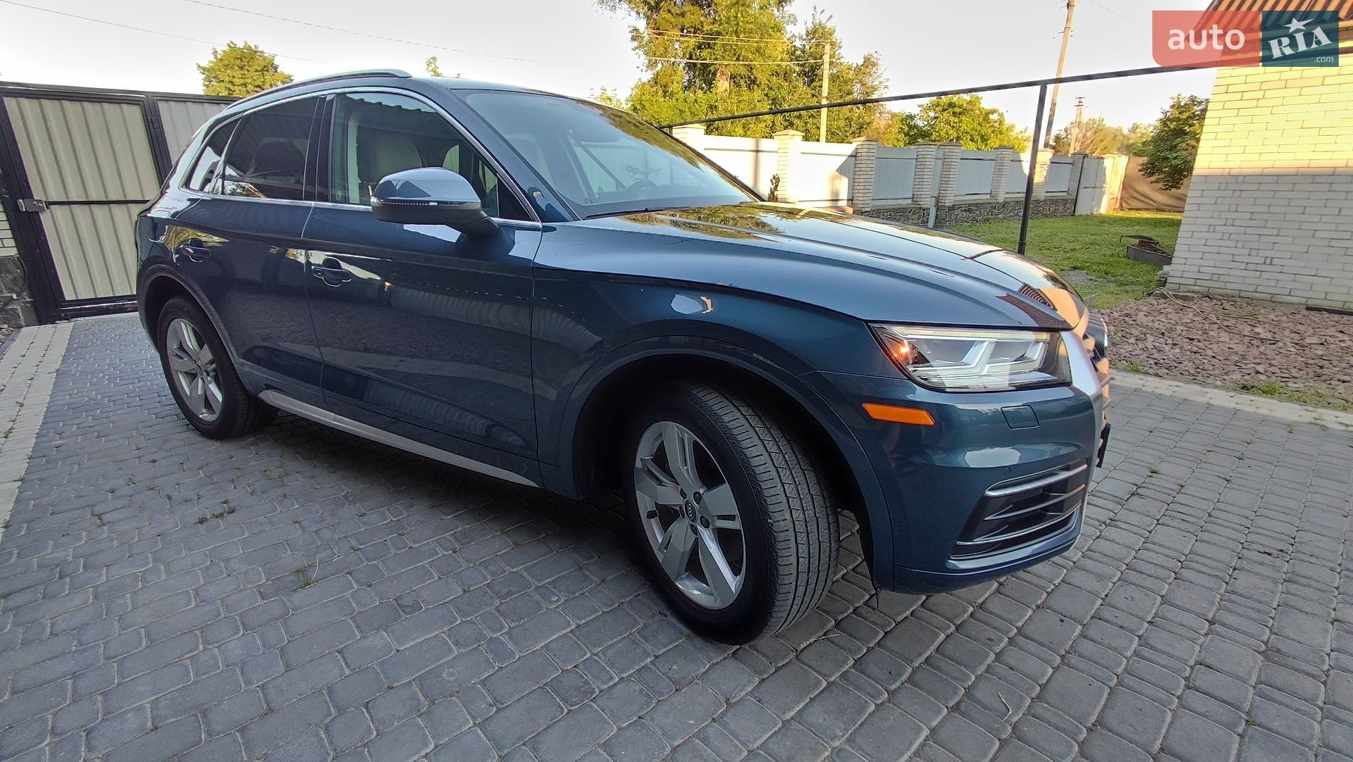 Audi Q5 2018 VIN WA1BNAFY1J2208191 фото оголошення 11 з 52