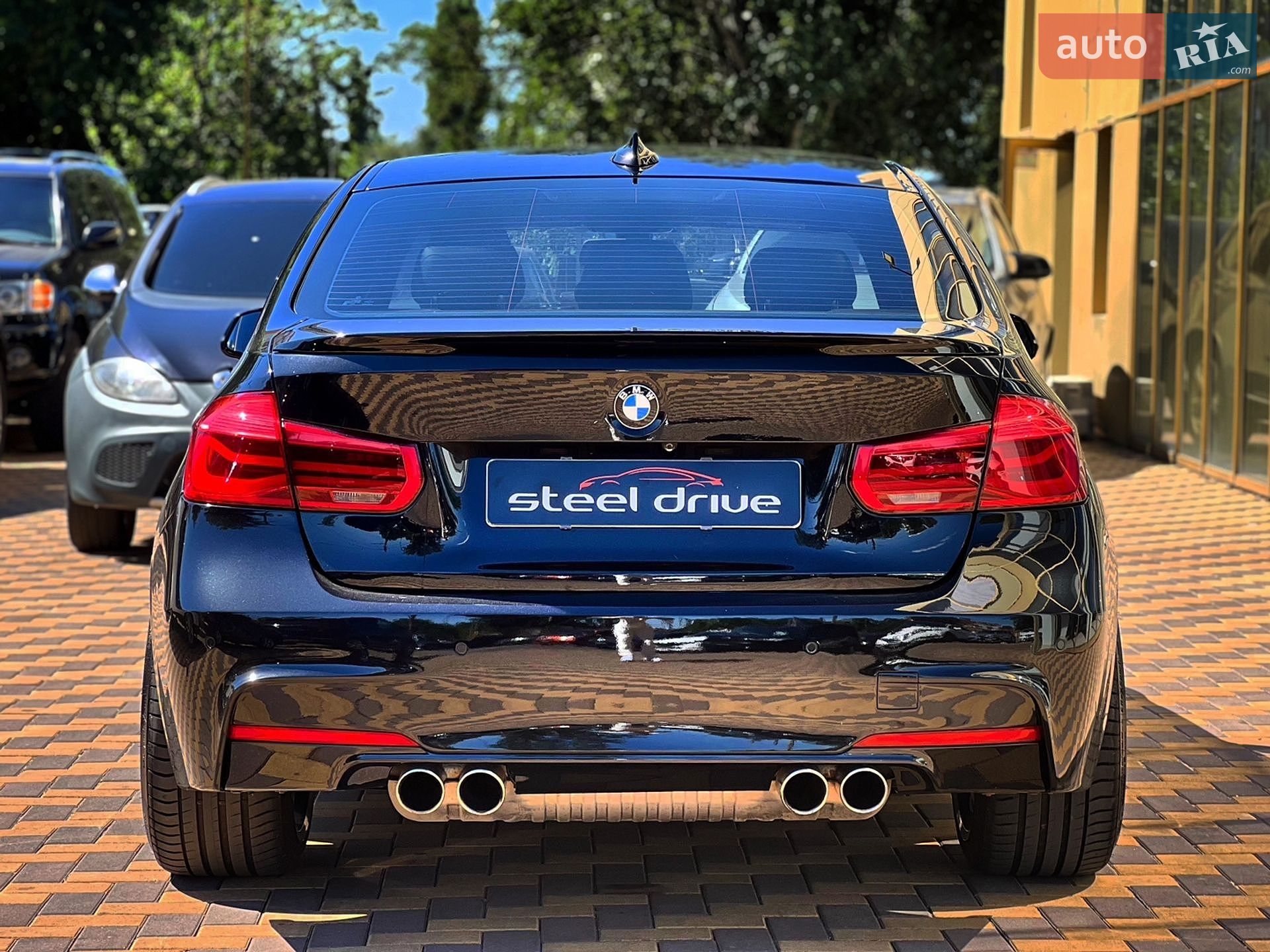 BMW 3 Series 2016 VIN WBA8B7G55GNT95407 фото оголошення 5 з 26