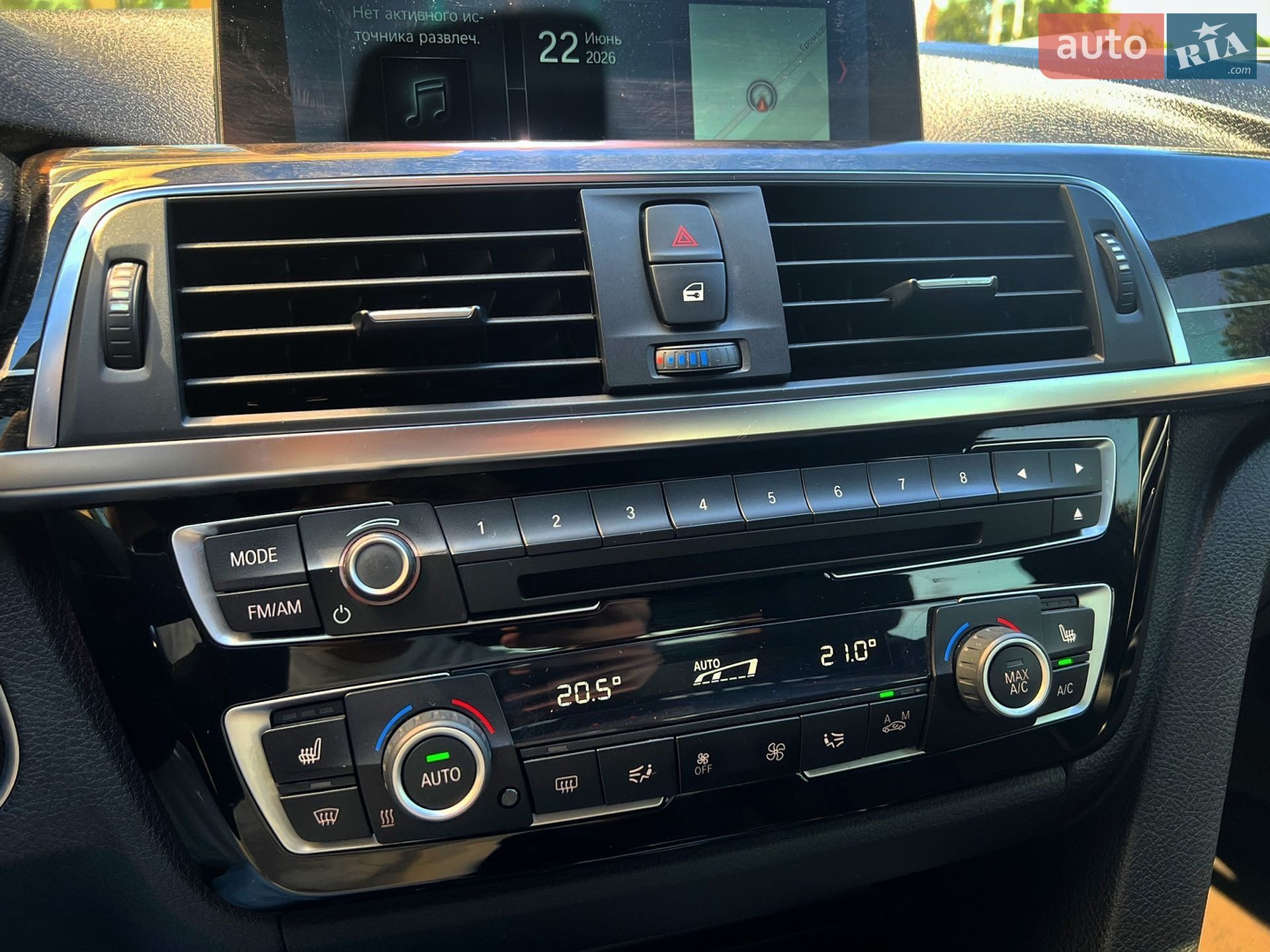 BMW 3 Series 2016 VIN WBA8B7G55GNT95407 фото оголошення 23 з 26