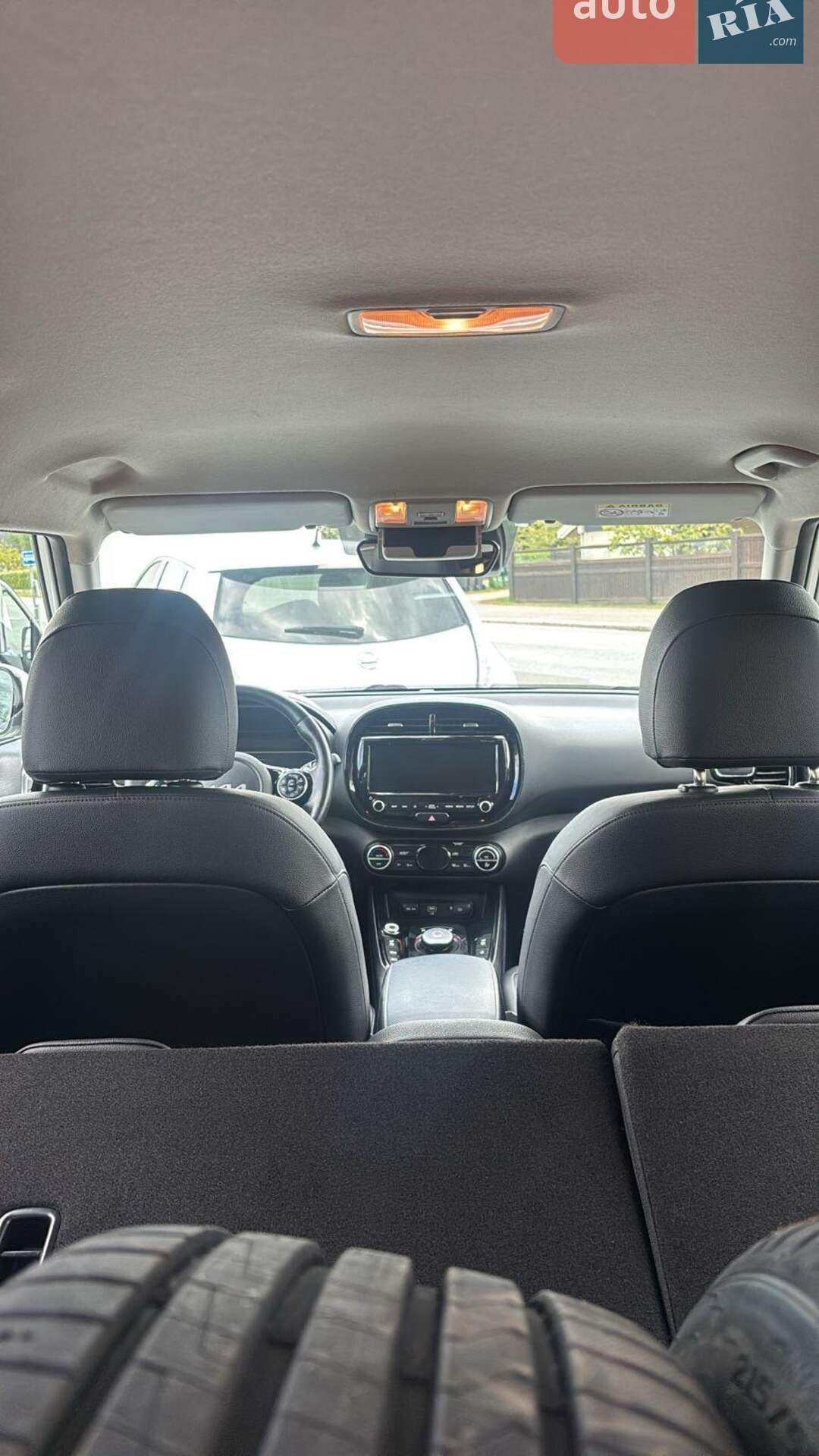 Kia Soul EV 2022 VIN KNAJ3811FN7024216 фото оголошення 8 з 14