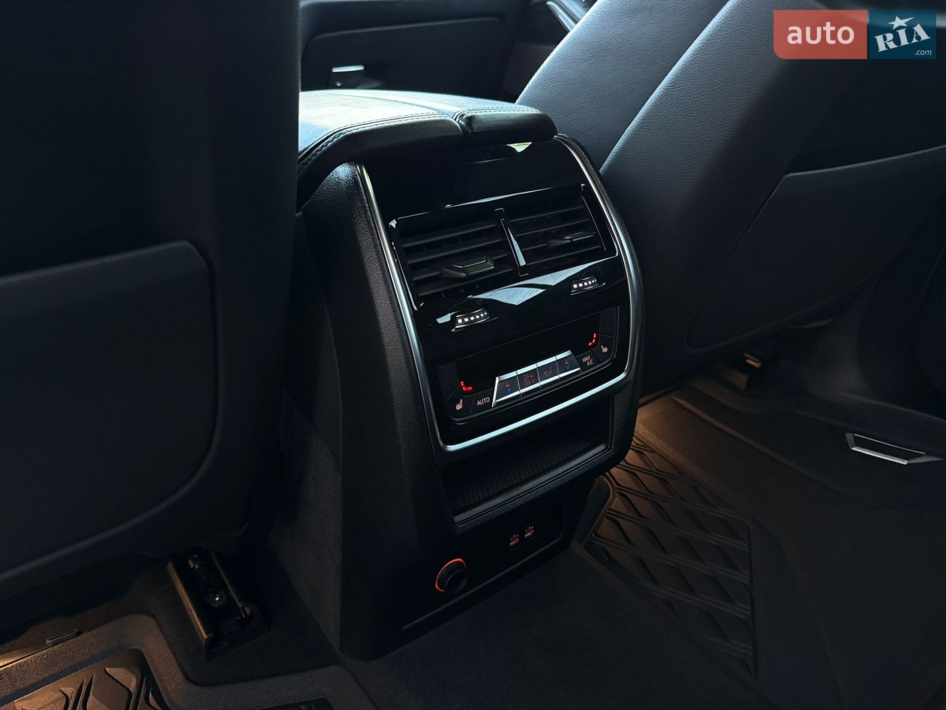 BMW X7 2020 VIN WBACW010109E55431 фото оголошення 70 з 79