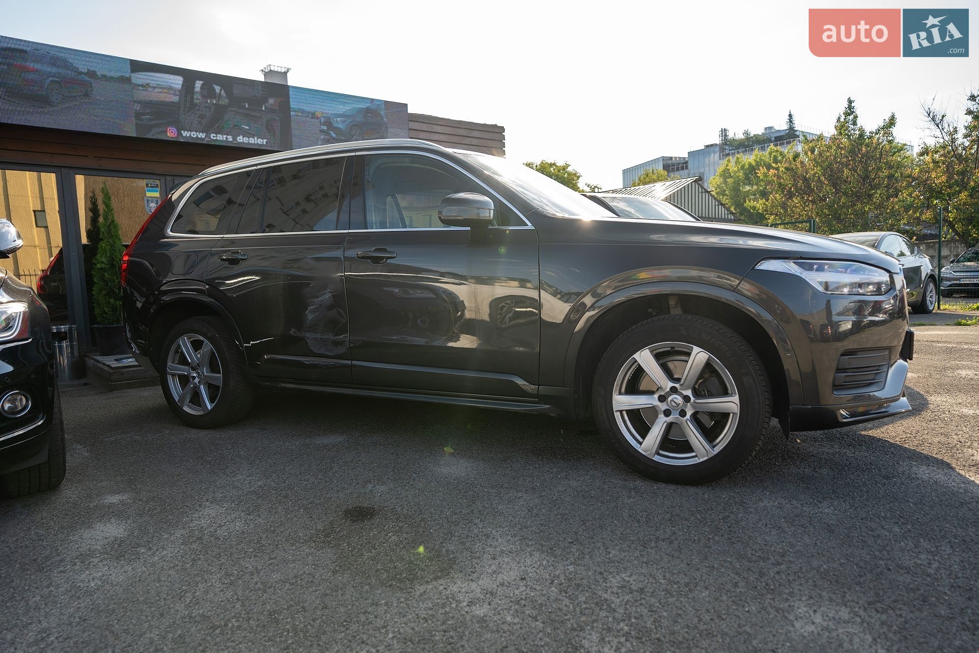 Volvo Xc90 2019 VIN YV1LCK2UCL1566961 фото оголошення 5 з 27