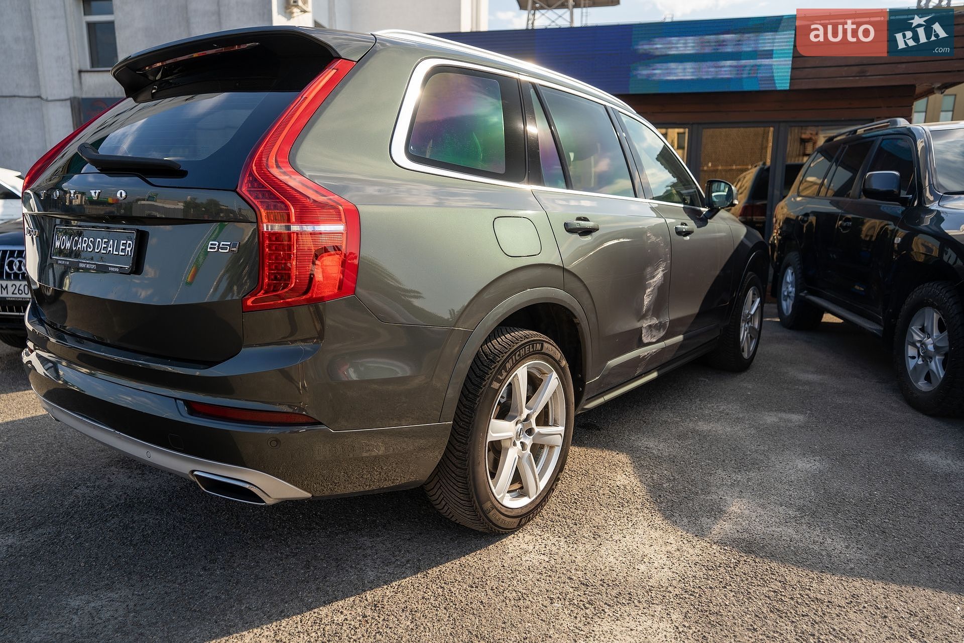 Volvo Xc90 2019 VIN YV1LCK2UCL1566961 фото оголошення 13 з 27