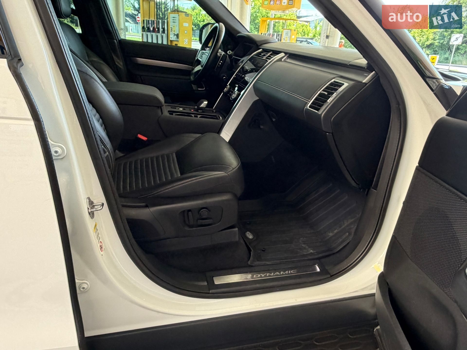 Land Rover Discovery 2021 VIN SALRT4EU9N2462126 фото оголошення 29 з 46
