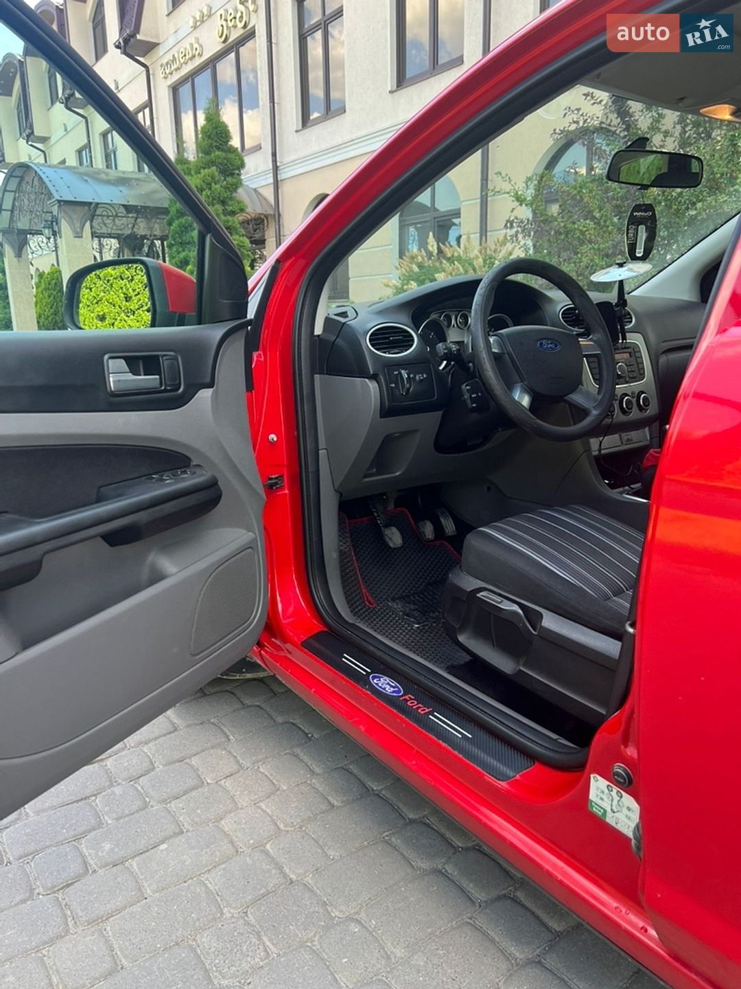 Ford Focus 2009 VIN WF0SXXGCDS9B42888 фото оголошення 32 з 45