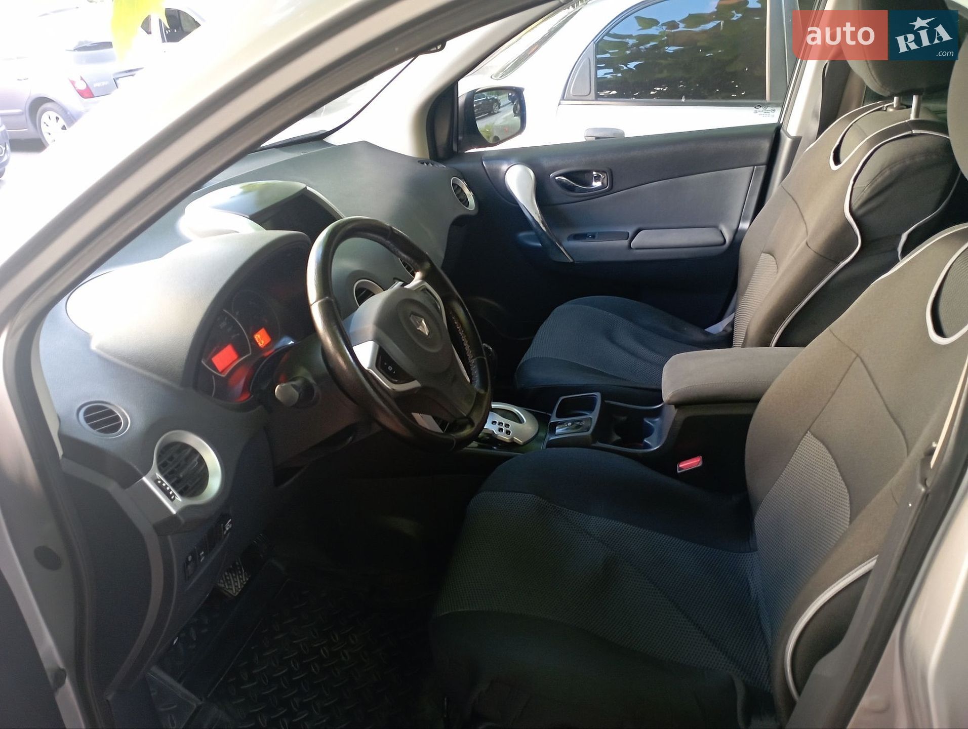 Renault Koleos 2008 VIN VF1VY0C0VUC285044 фото оголошення 4 з 19
