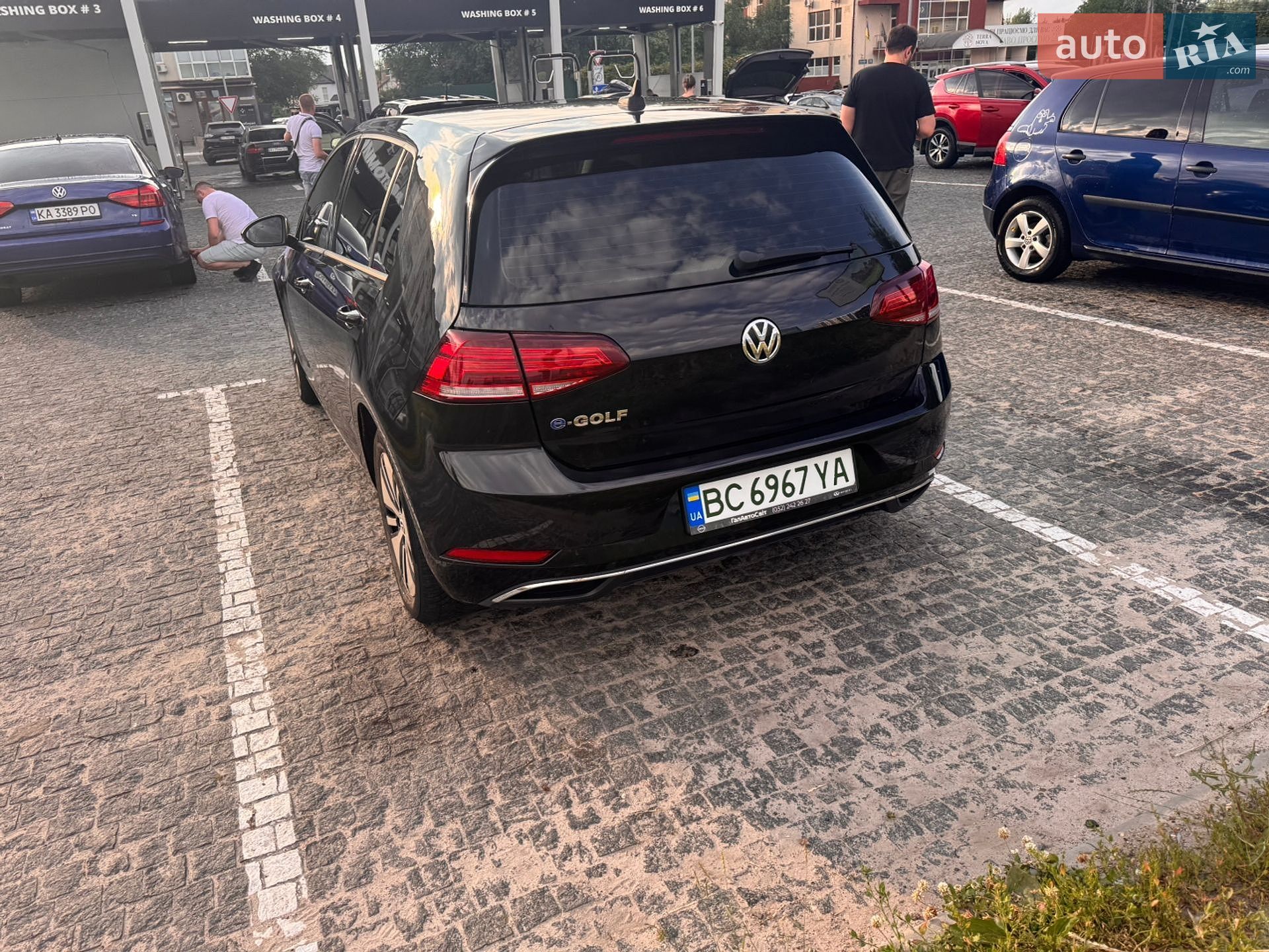 Volkswagen e-Golf 2019 VIN WVWKR7AU5KW915483 фото оголошення 8 з 24