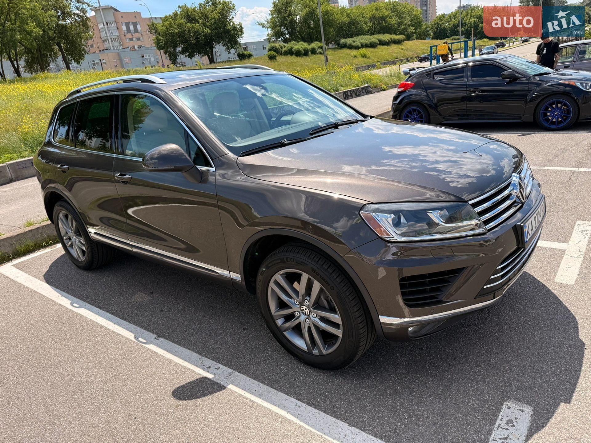 Volkswagen Touareg 2014 VIN WVGEF9BPXFD002032 фото оголошення 4 з 28