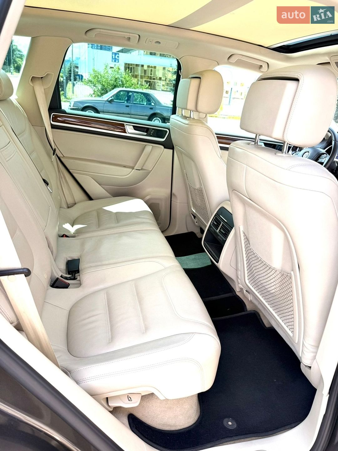 Volkswagen Touareg 2014 VIN WVGEF9BPXFD002032 фото оголошення 14 з 28