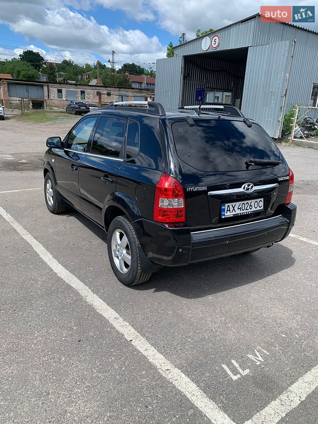 Hyundai Tucson 2005 VIN KMHJN81BP5U179610 фото оголошення 2 з 17