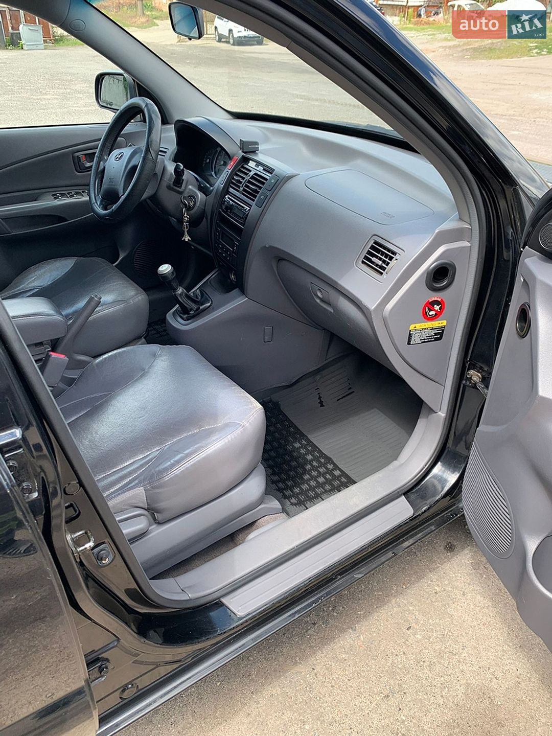 Hyundai Tucson 2005 VIN KMHJN81BP5U179610 фото оголошення 8 з 17