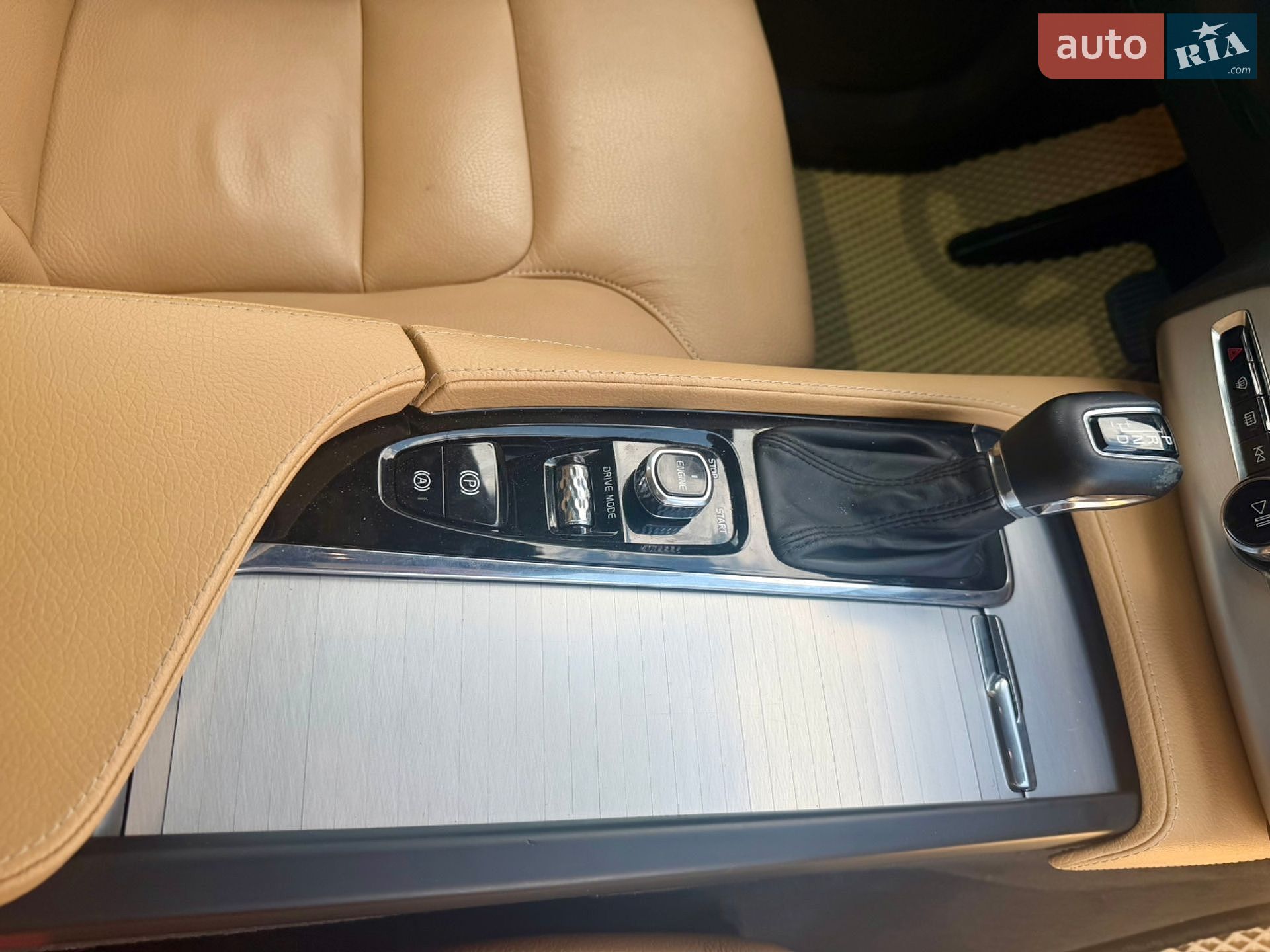 Volvo XC90 2017 VIN YV4A22PK4H1155414 фото оголошення 54 з 59