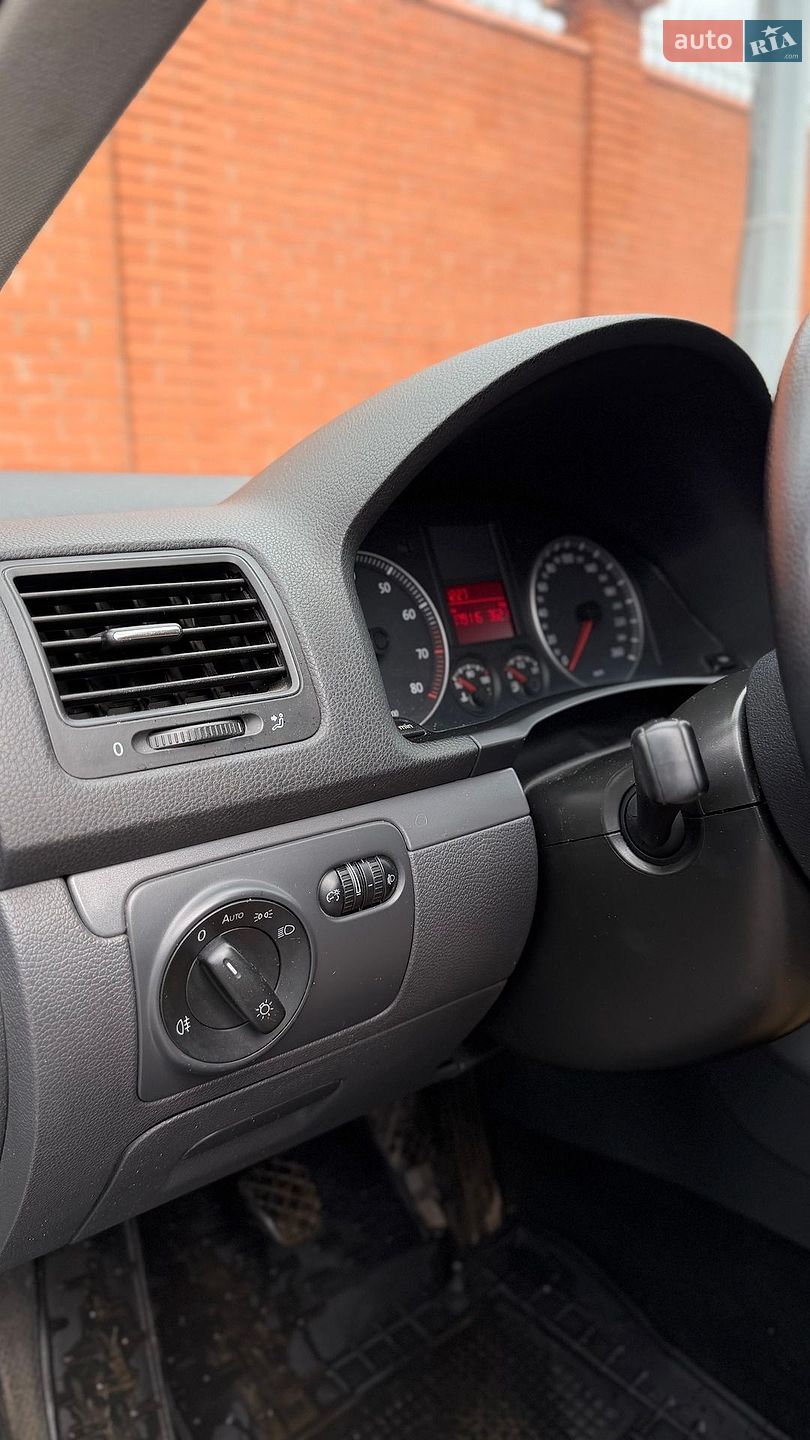Volkswagen Golf 2008 VIN WVWZZZ1KZ8M250228 фото оголошення 7 з 11