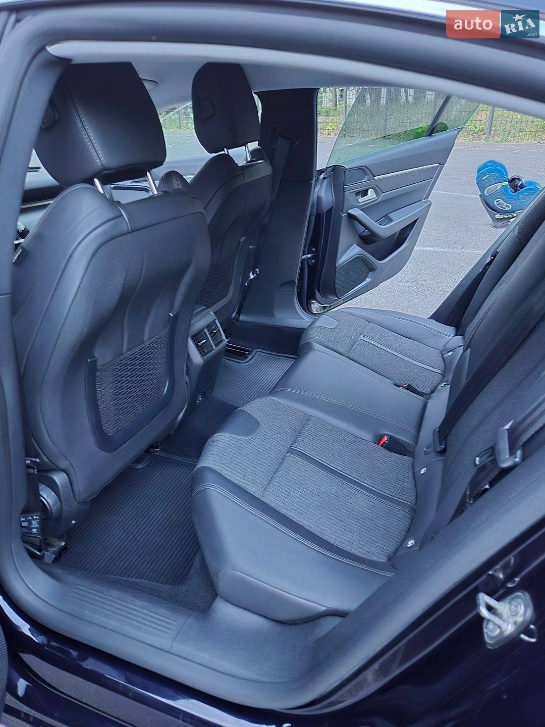 Peugeot 508 2020 VIN VR3FHEHZNLY017329 фото оголошення 11 з 17