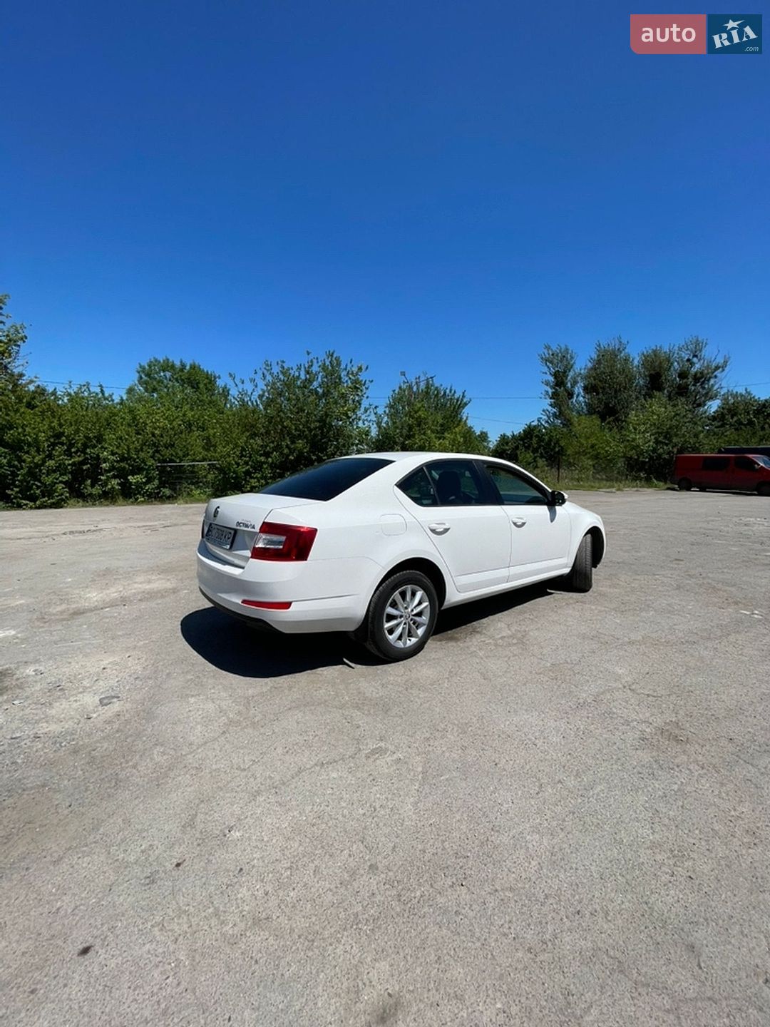 Skoda Octavia 2015 VIN TMBAG7NE4G0093922 фото оголошення 6 з 17