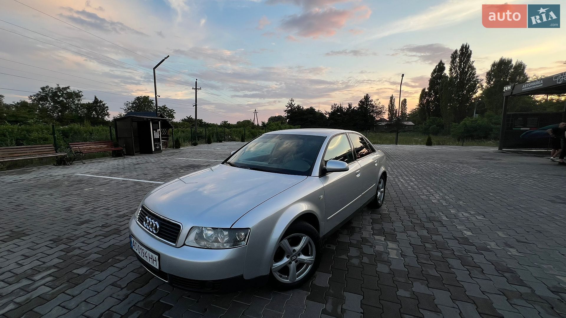 Audi A4 2001 VIN WAUZZZ8E62A118274 фото оголошення 4 з 17