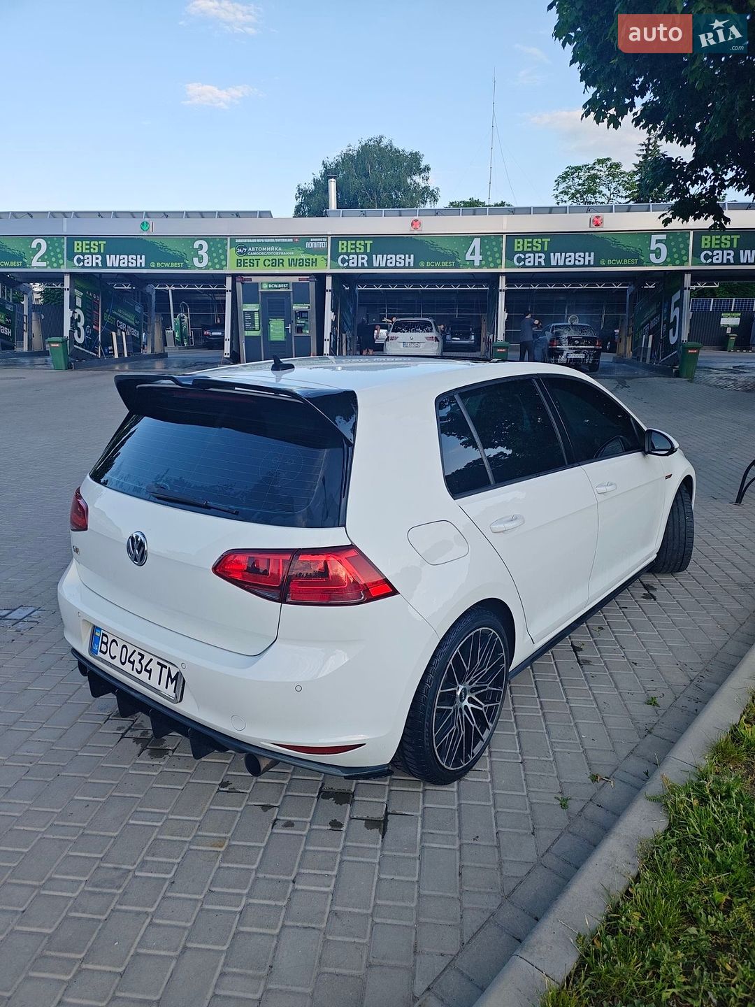 Volkswagen Golf GTI 2015 VIN 3VW4T7AU5FM062130 фото оголошення 5 з 5