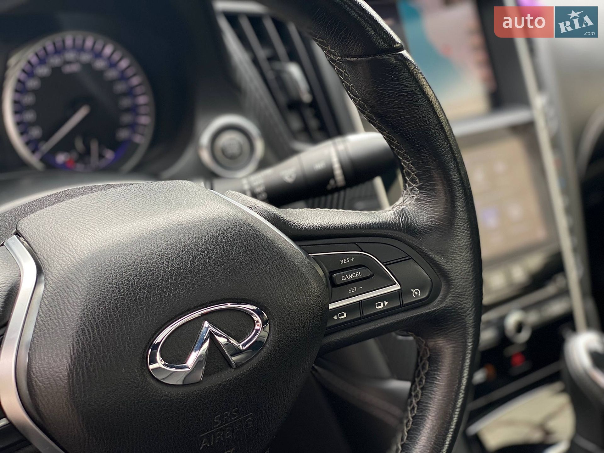 Infiniti Q60 2017 VIN JN1EV7EL8JM391057 фото оголошення 19 з 25