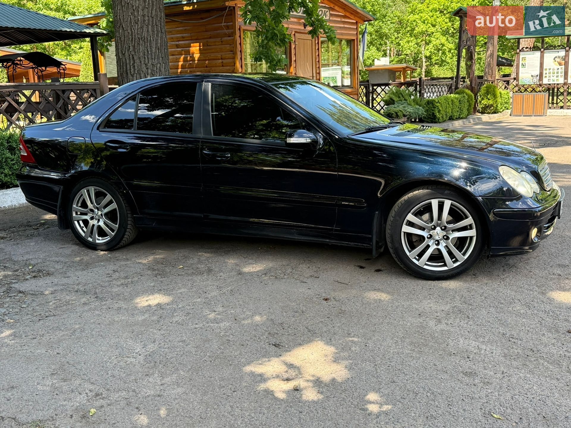 Mercedes-Benz C-Class 2007 VIN WDB2030461A953027 фото оголошення 2 з 71