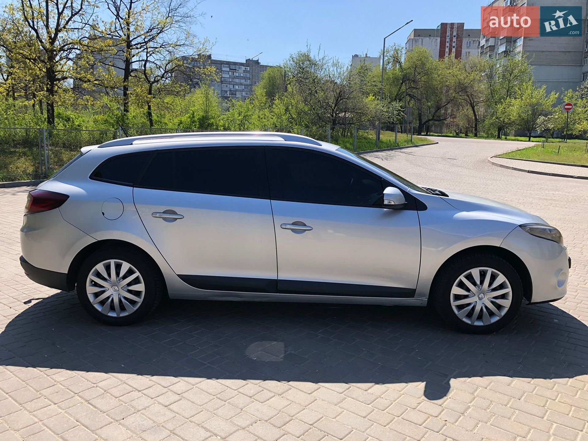 Renault Megane 2010 VIN VF1KZ1W0643597418 фото оголошення 5 з 16