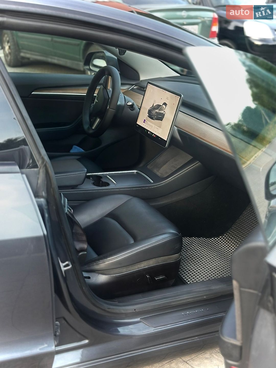 Tesla Model 3 2022 VIN 5YJ3E1EB1NF253383 фото оголошення 17 з 29