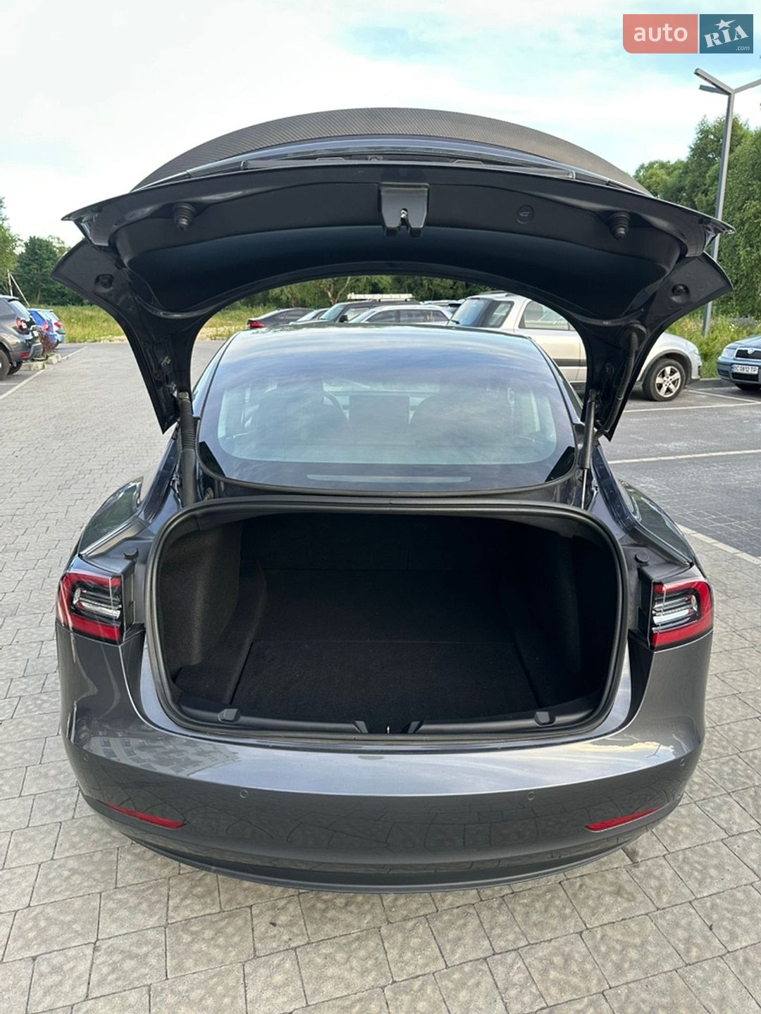 Tesla Model 3 2022 VIN 5YJ3E1EB1NF253383 фото оголошення 22 з 29