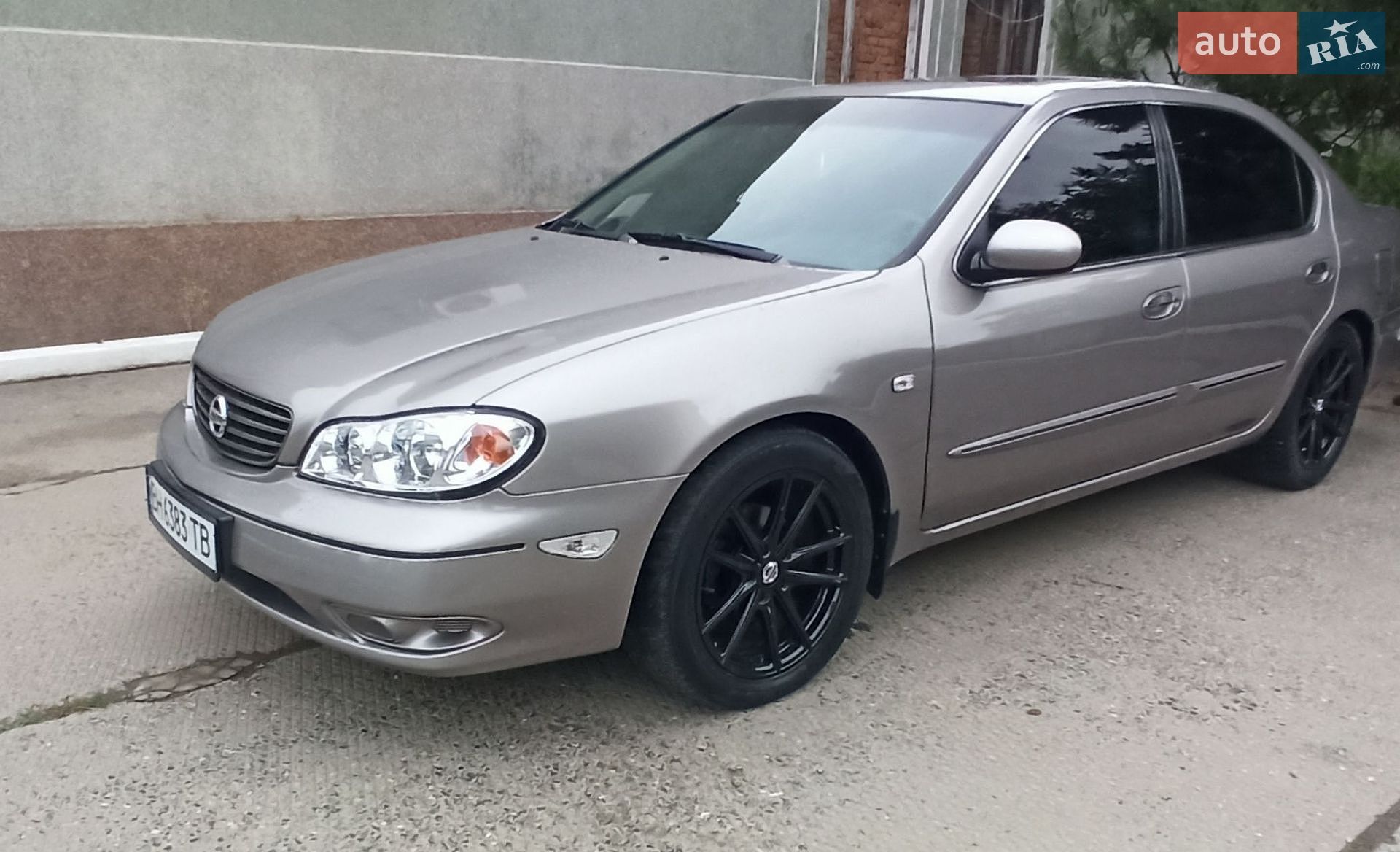 Nissan Maxima 2002 VIN JN1CCUA33U0084045 фото оголошення 2 з 16
