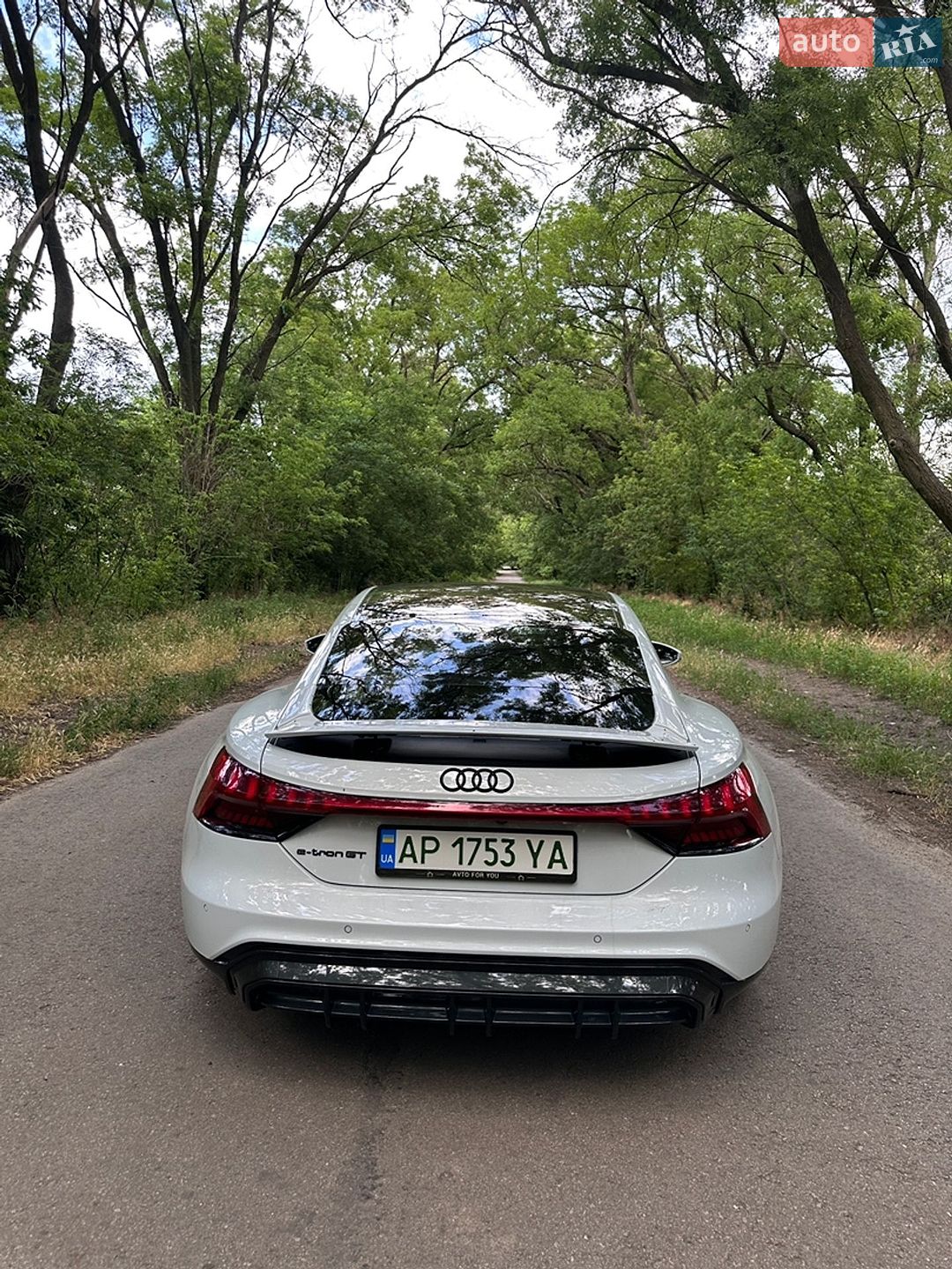 Audi e-tron GT 2021 VIN WAUDJBFW3N7004061 фото оголошення 13 з 62