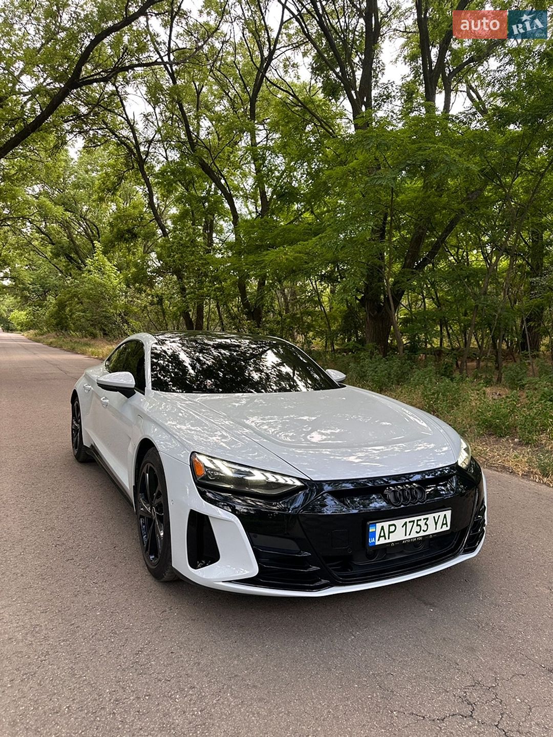 Audi e-tron GT 2021 VIN WAUDJBFW3N7004061 фото оголошення 15 з 62