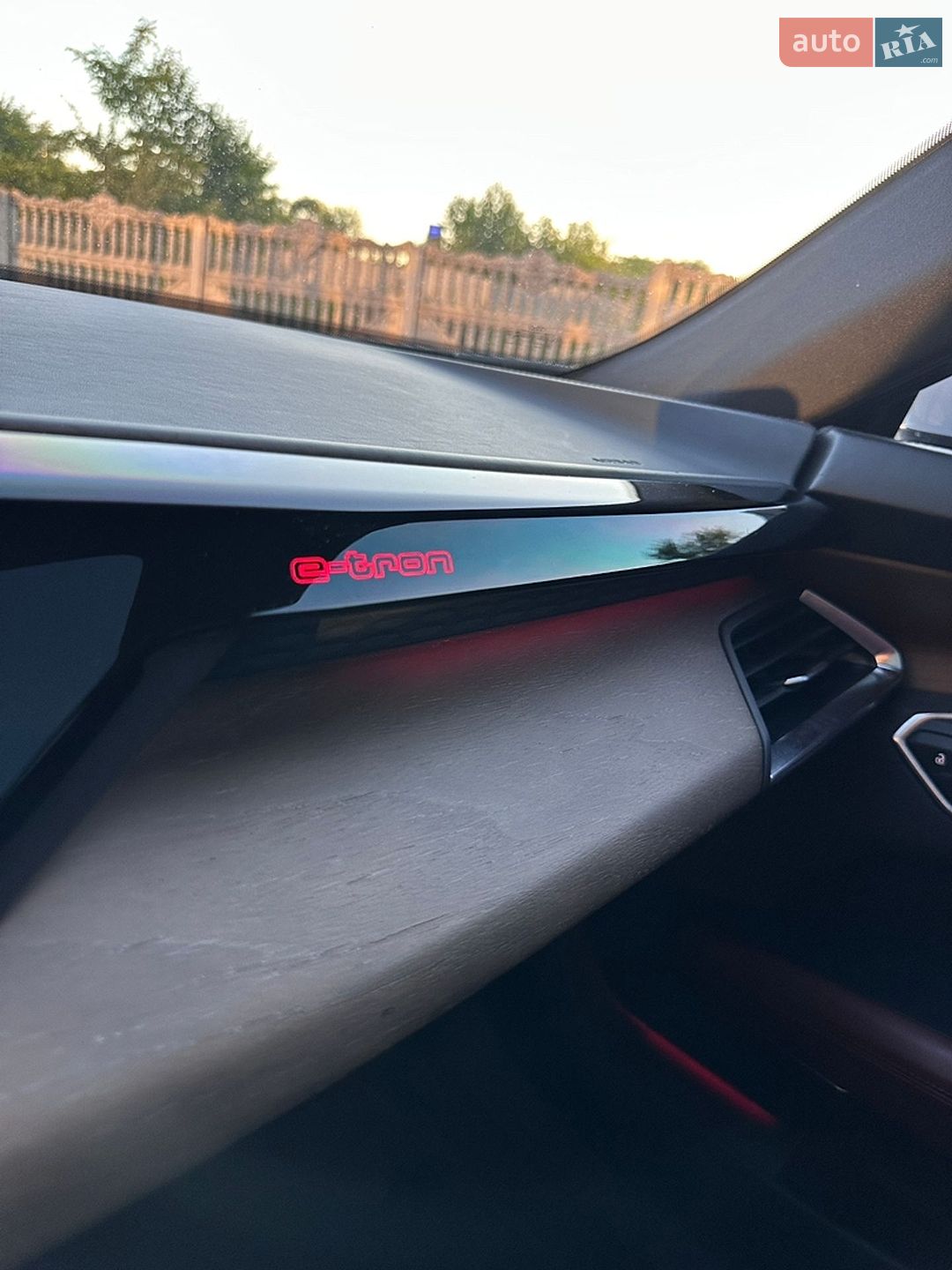 Audi e-tron GT 2021 VIN WAUDJBFW3N7004061 фото оголошення 20 з 62