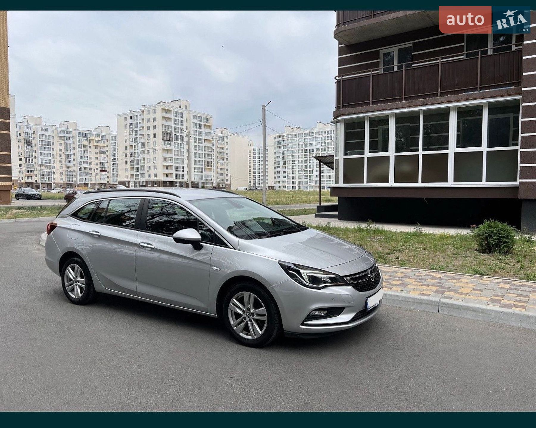 Opel Astra 2017 VIN W0VBD8EG3J8017790 фото оголошення 3 з 8
