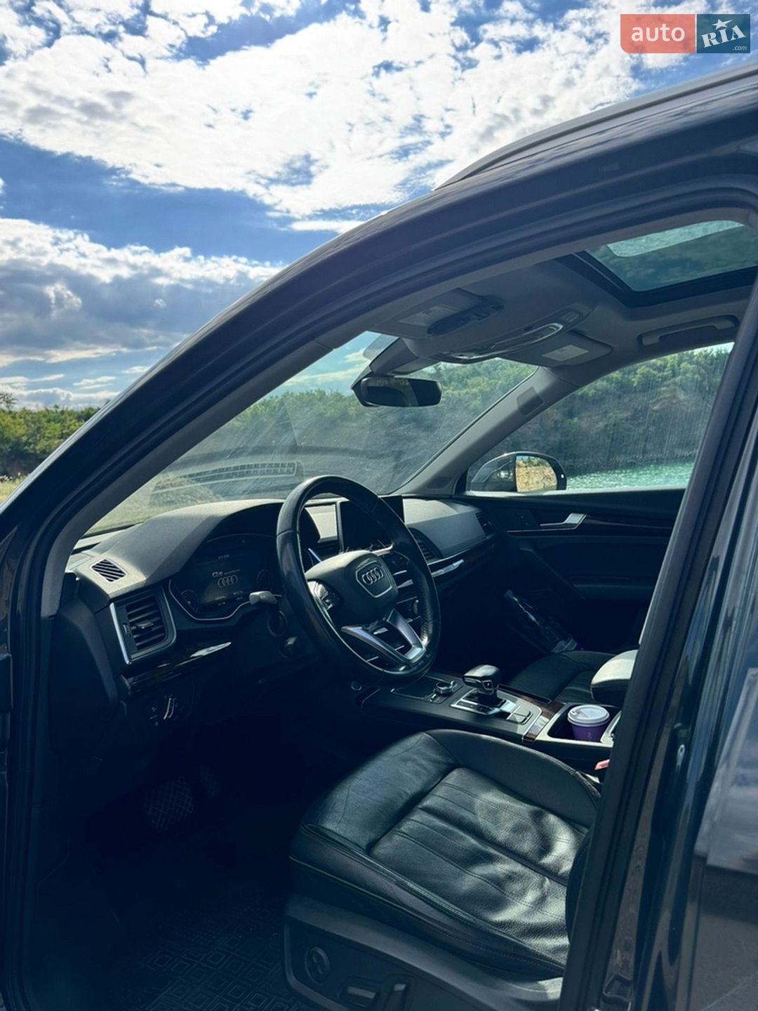 Audi Q5 2017 VIN WA1BNAFY5J2008138 фото оголошення 2 з 17
