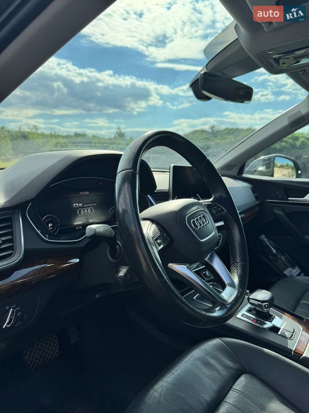 Audi Q5 2017 VIN WA1BNAFY5J2008138 фото оголошення 3 з 17