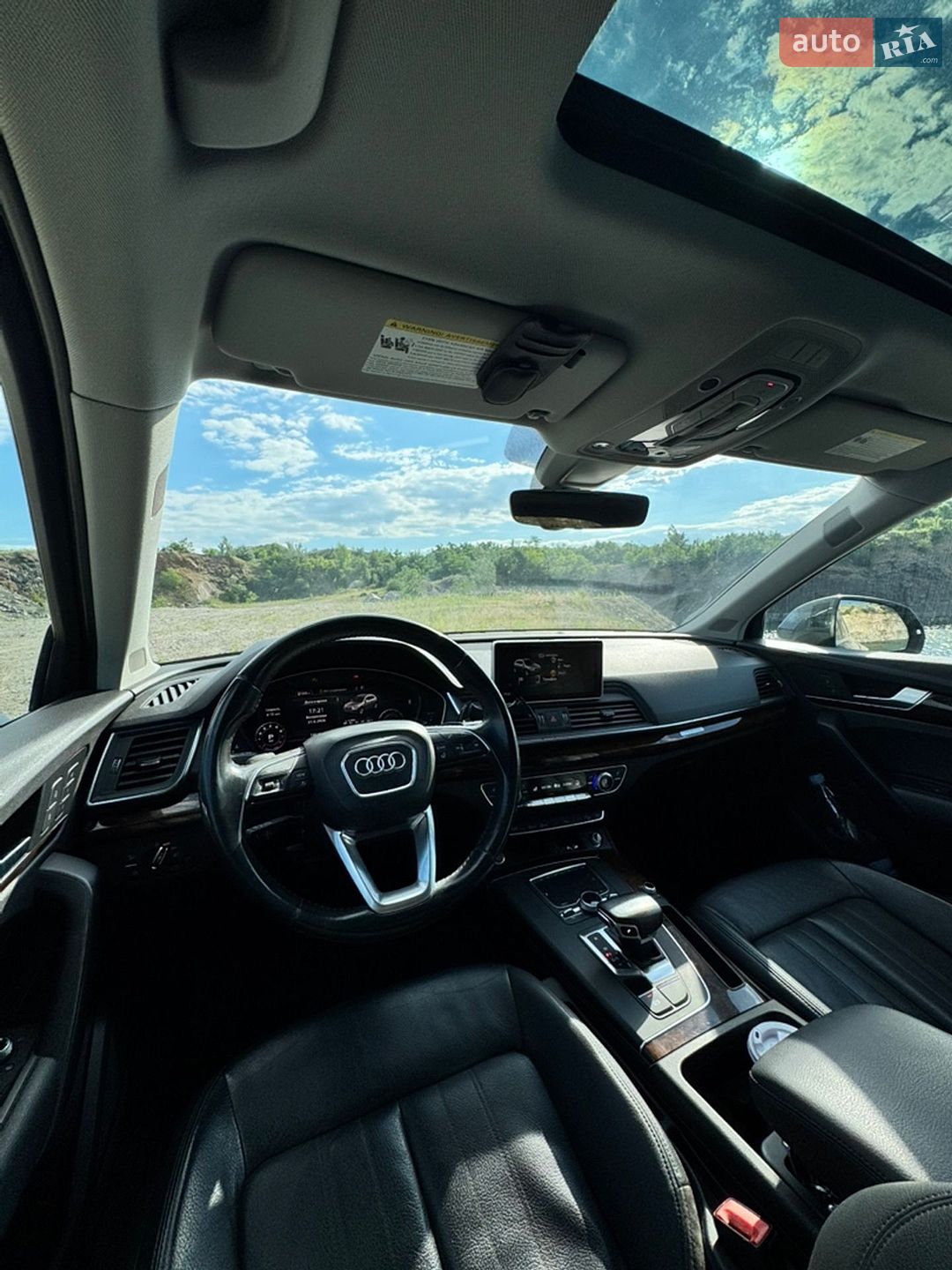 Audi Q5 2017 VIN WA1BNAFY5J2008138 фото оголошення 9 з 17