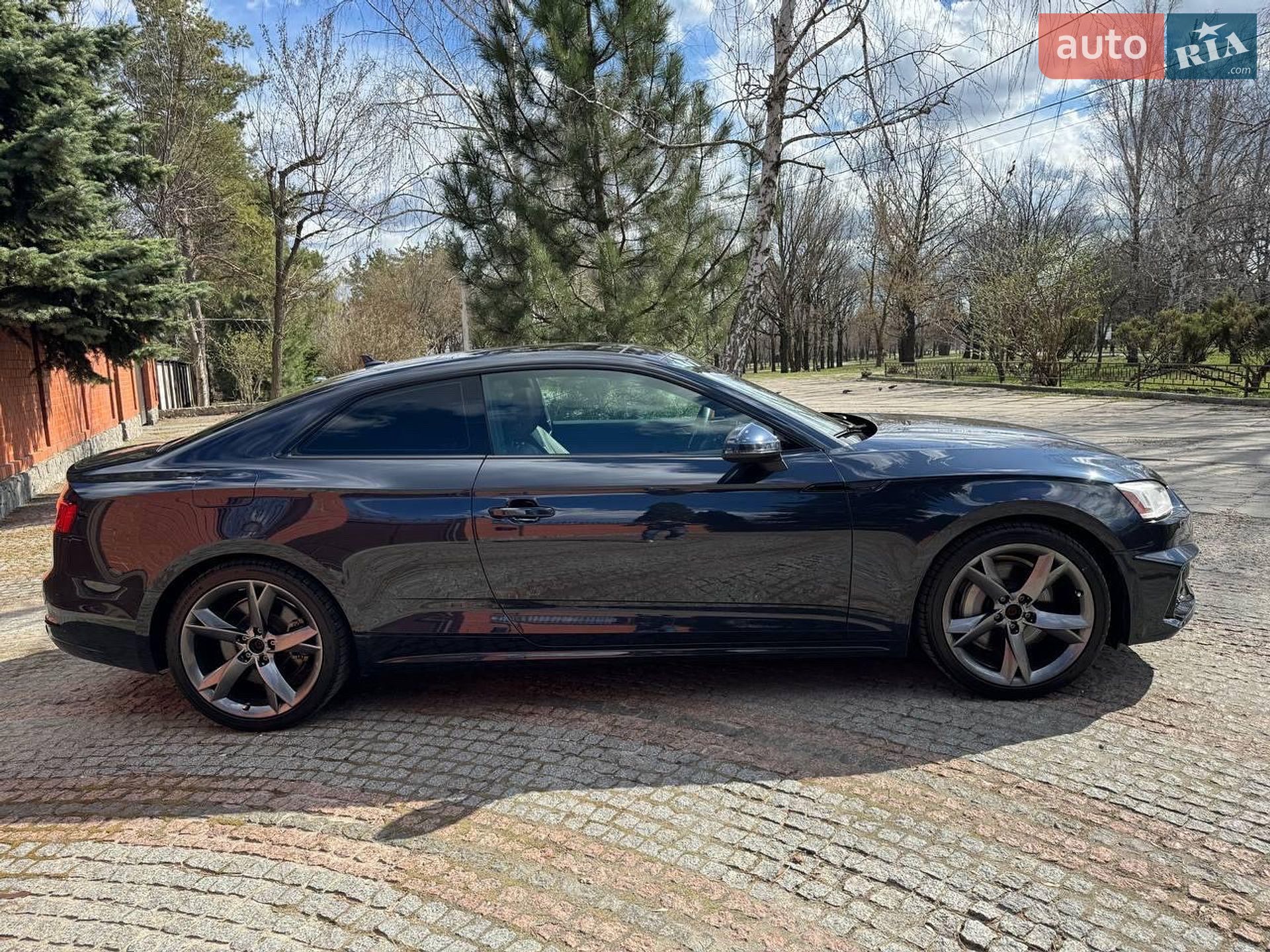 Audi A5 2016 VIN WAUPNAF56JA000697 фото оголошення 6 з 13