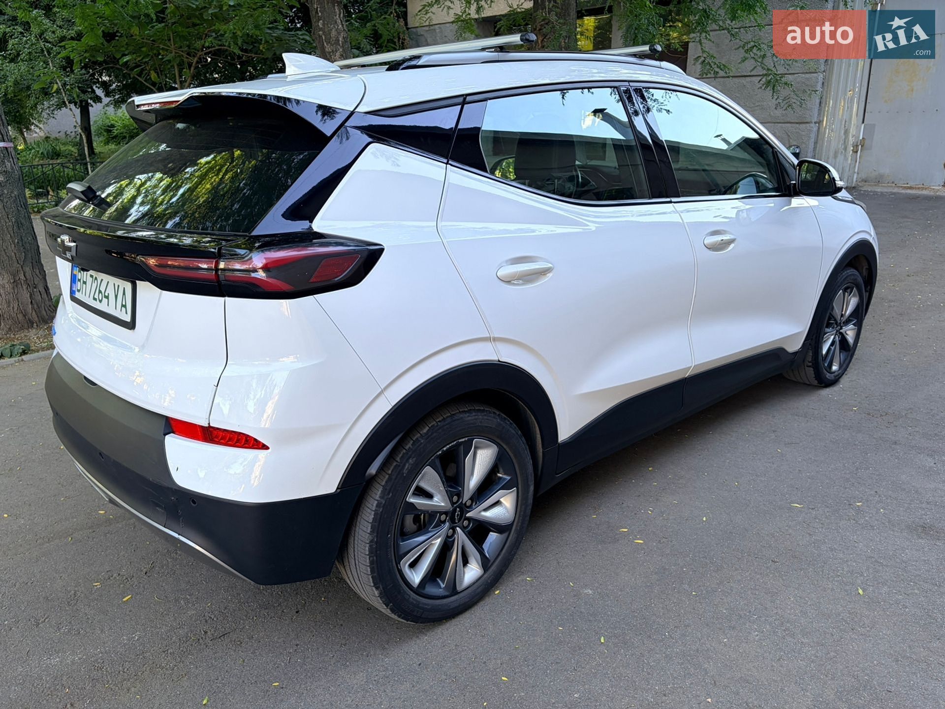 Chevrolet Bolt EUV 2022 VIN 1G1FY6S0XP4115543 фото оголошення 4 з 30