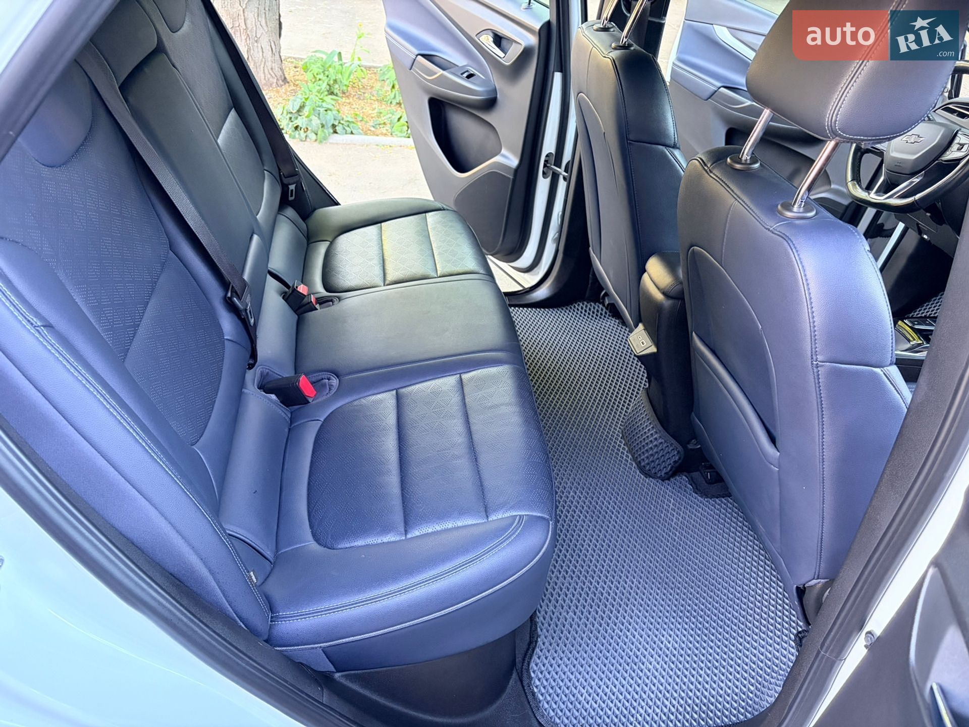 Chevrolet Bolt EUV 2022 VIN 1G1FY6S0XP4115543 фото оголошення 15 з 30