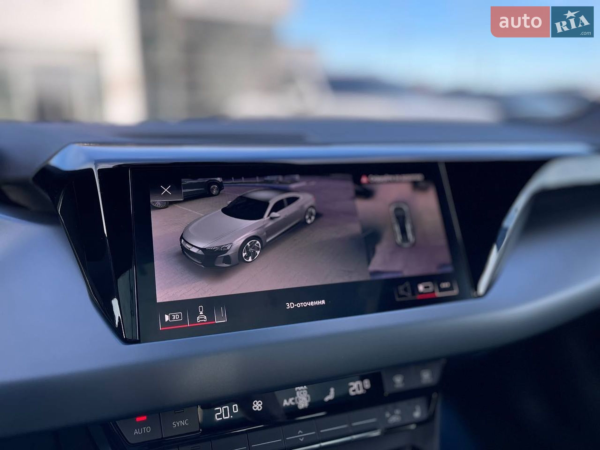 Audi e-tron GT 2022 VIN WAUZZZFW9N7010289 фото оголошення 29 з 38