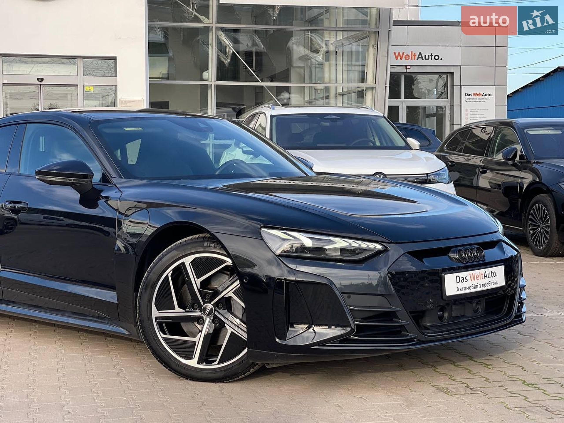 Audi e-tron GT 2022 VIN WAUZZZFW9N7010289 фото оголошення 13 з 38