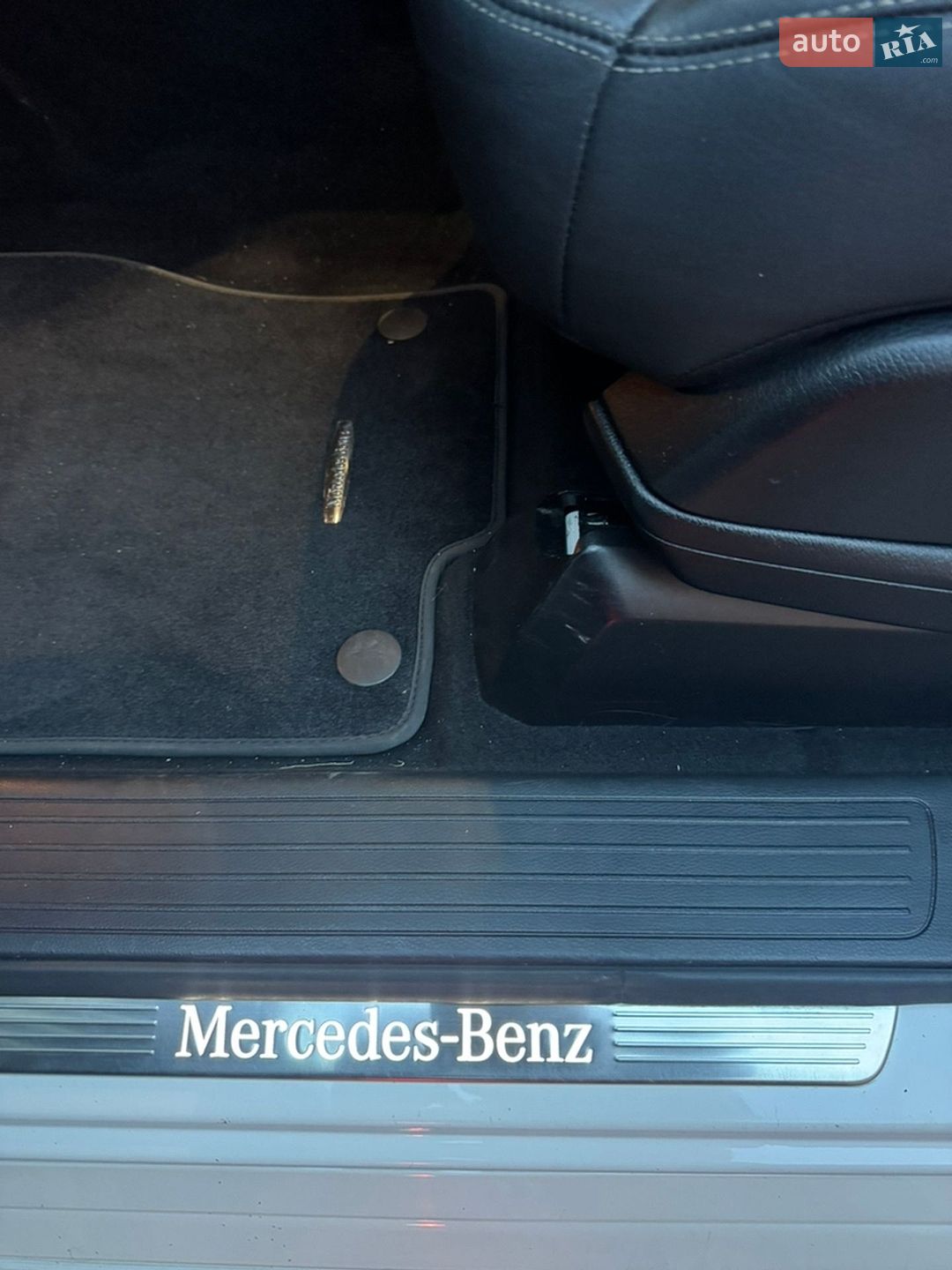 Mercedes-Benz M-Class 2015 VIN 4JGDA5GB1FA538742 фото оголошення 29 з 46